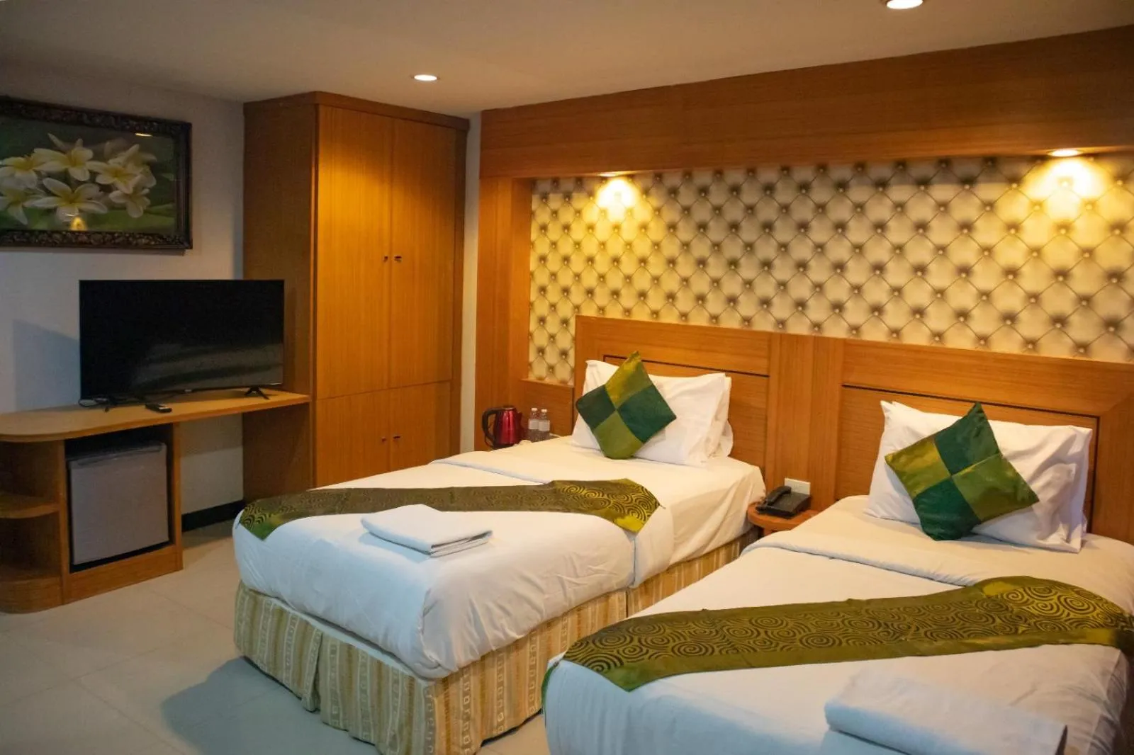 Bedroom, Bed in The ESSE Hotel Pattaya