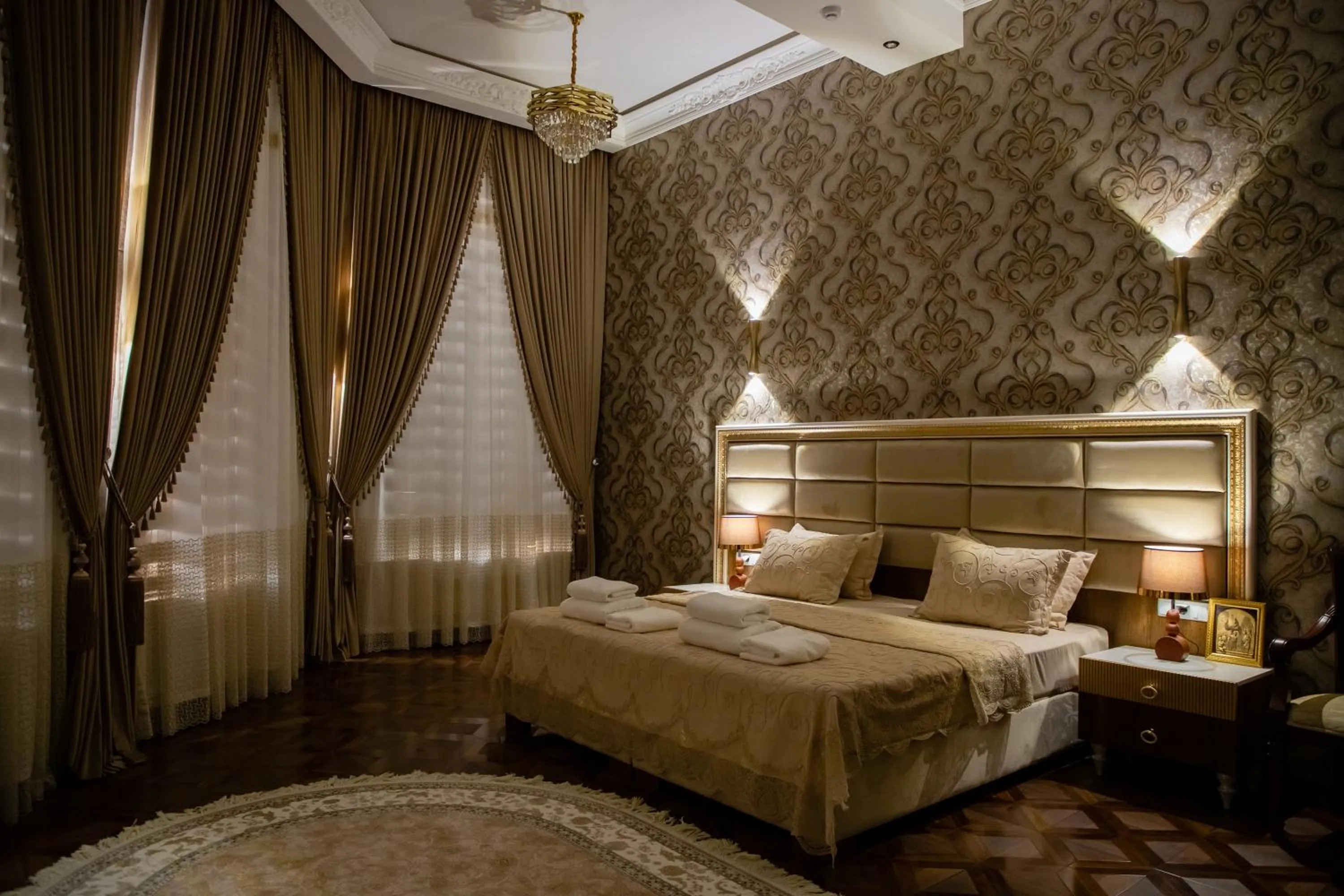 Photo of the whole room, Bed in Renaissance Boutique Hotel