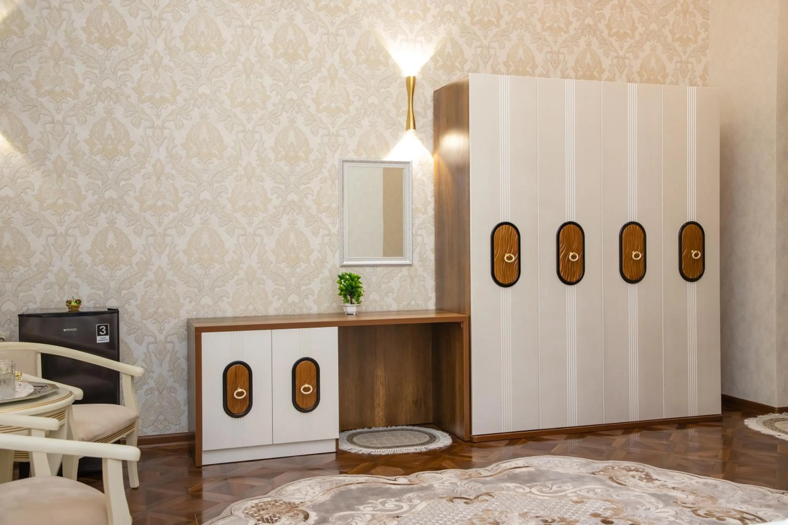 Photo of the whole room in Renaissance Boutique Hotel