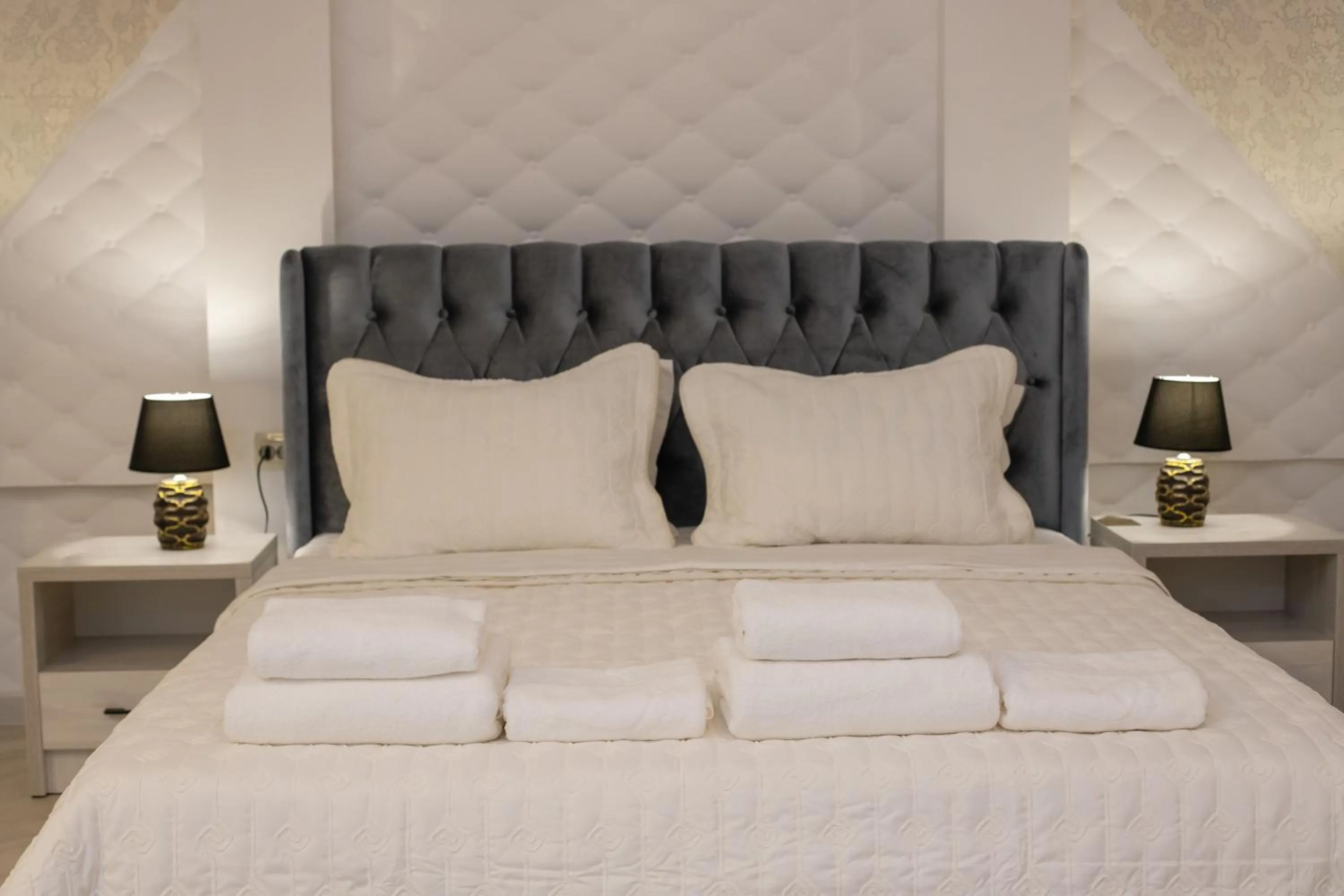 Photo of the whole room, Bed in Renaissance Boutique Hotel