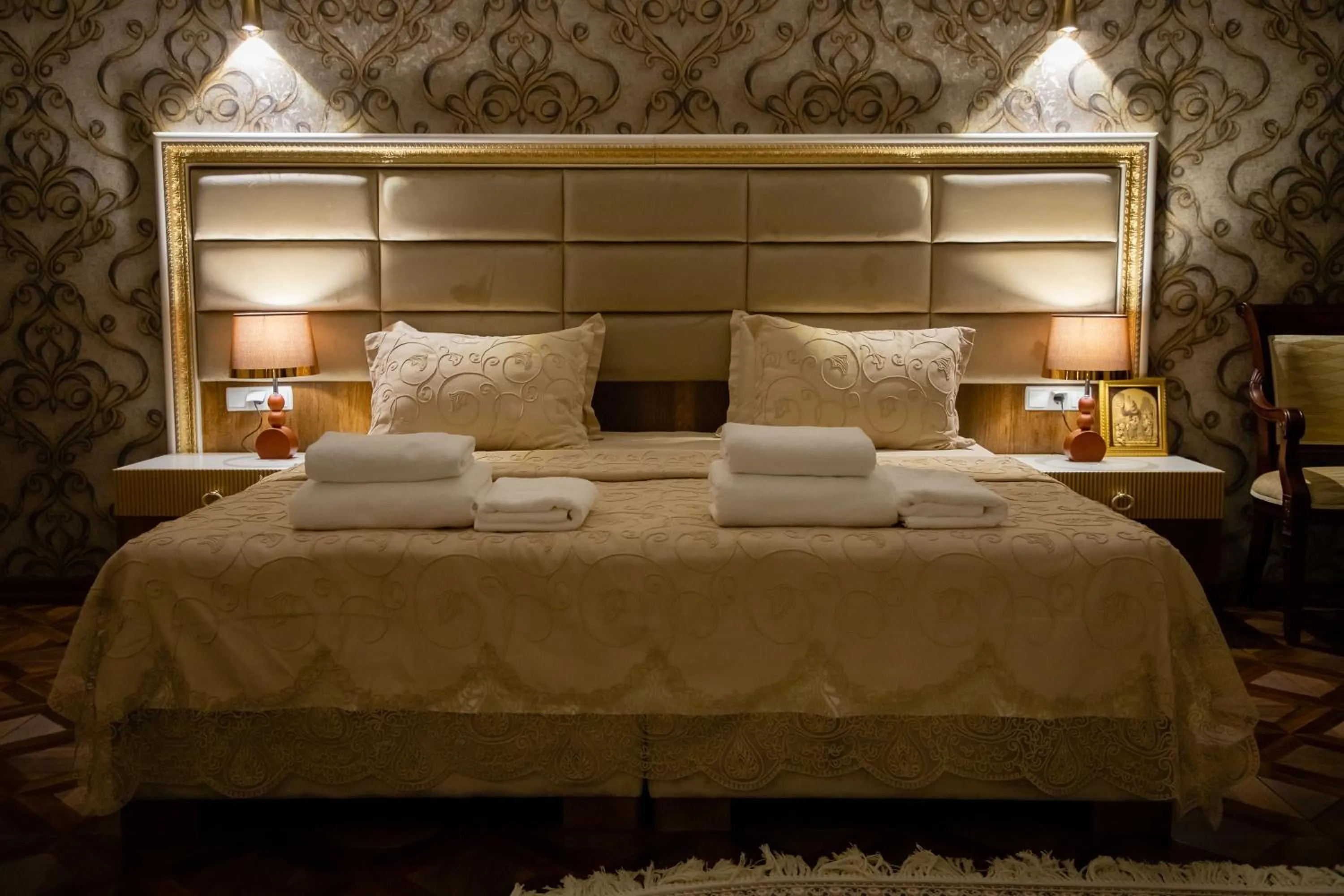 Photo of the whole room, Bed in Renaissance Boutique Hotel