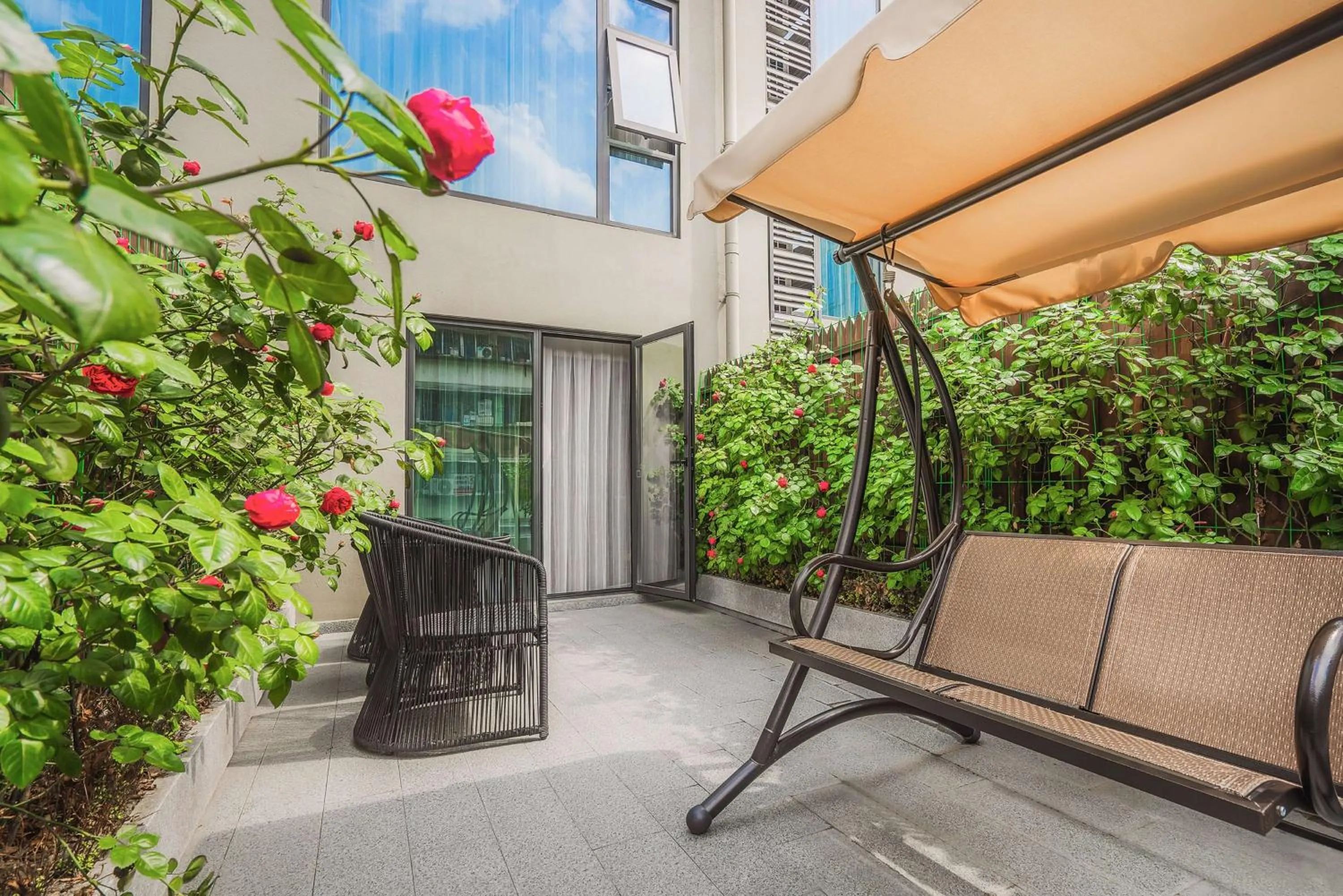 View (from property/room) in Hilton Garden Inn Chengdu Kuanzhai Alley