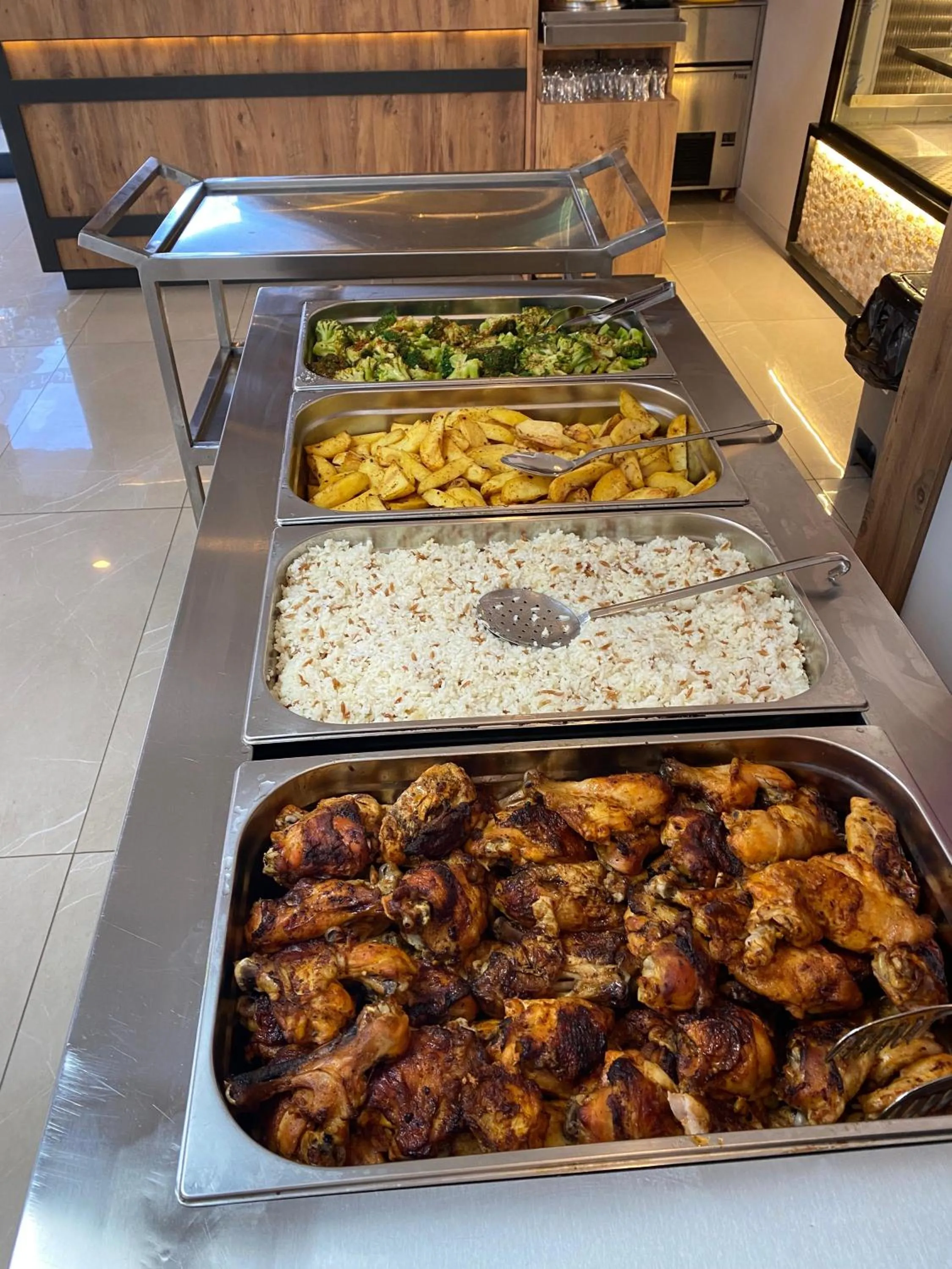 Dinner in Akdeniz Yaşam Otel