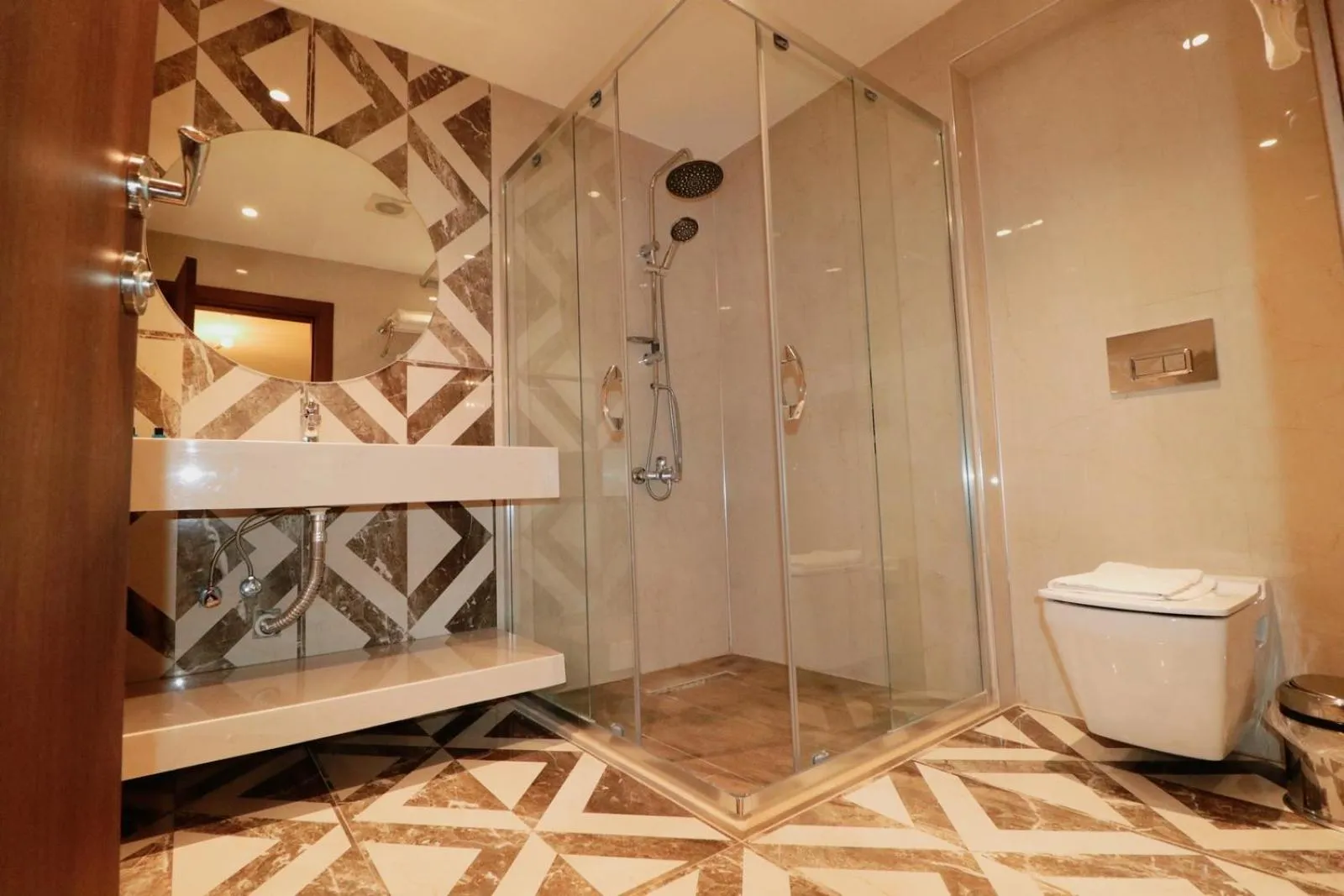 Bathroom in Grand Luxury