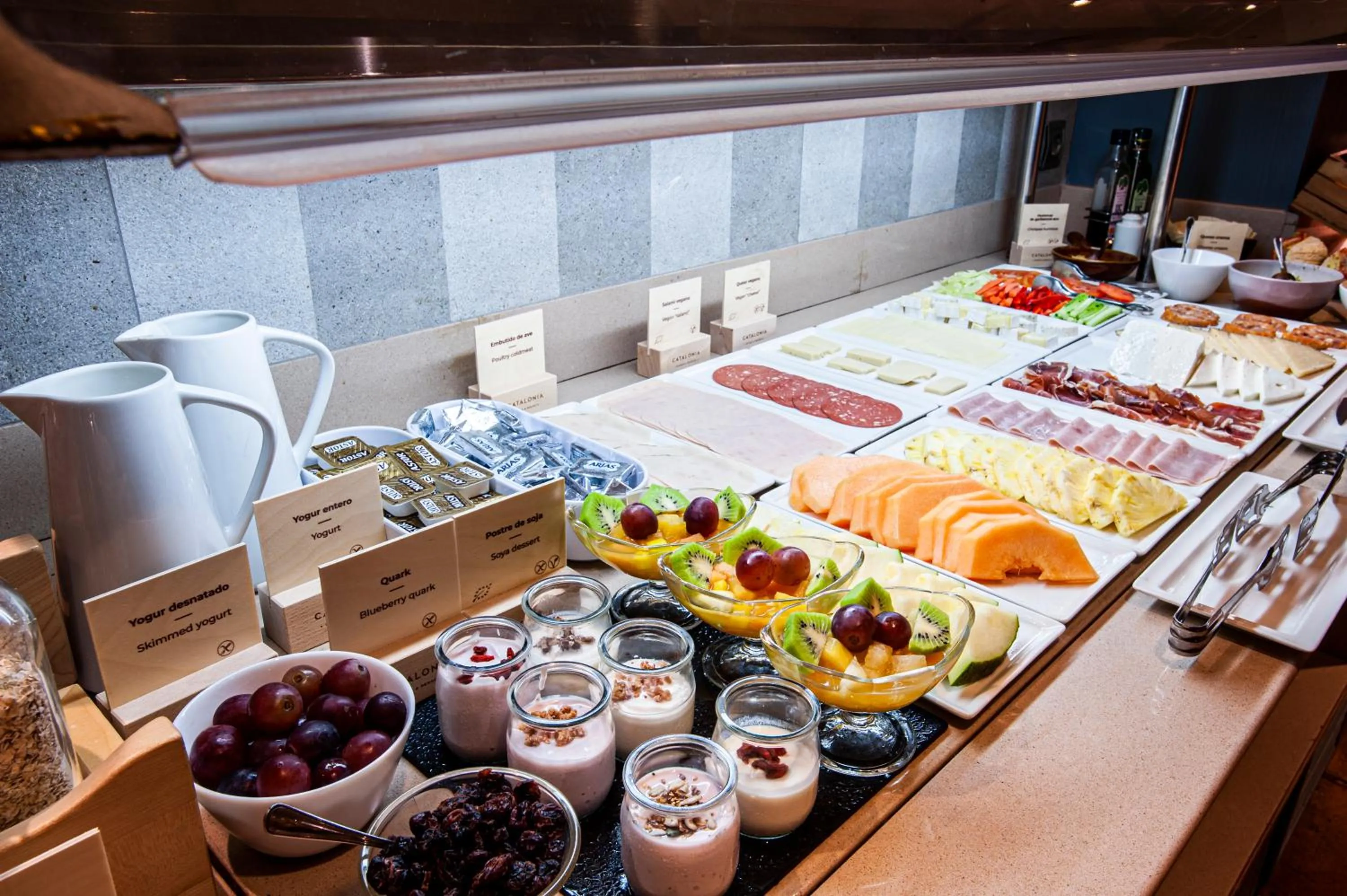 Buffet breakfast in Catalonia Conde de Floridablanca