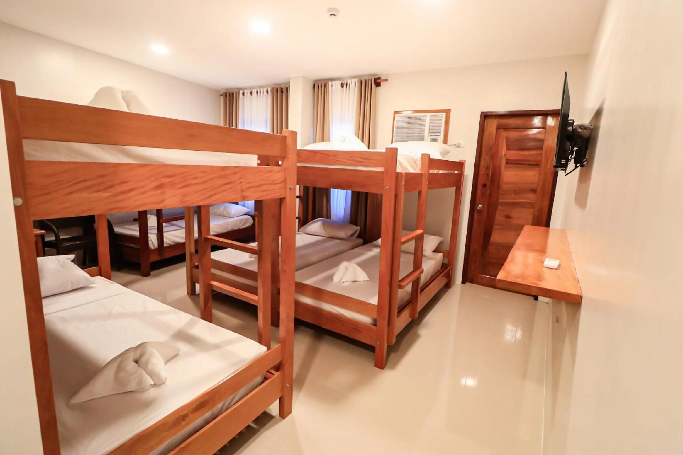 Bedroom, Bed in Josefina's Tourist Inn