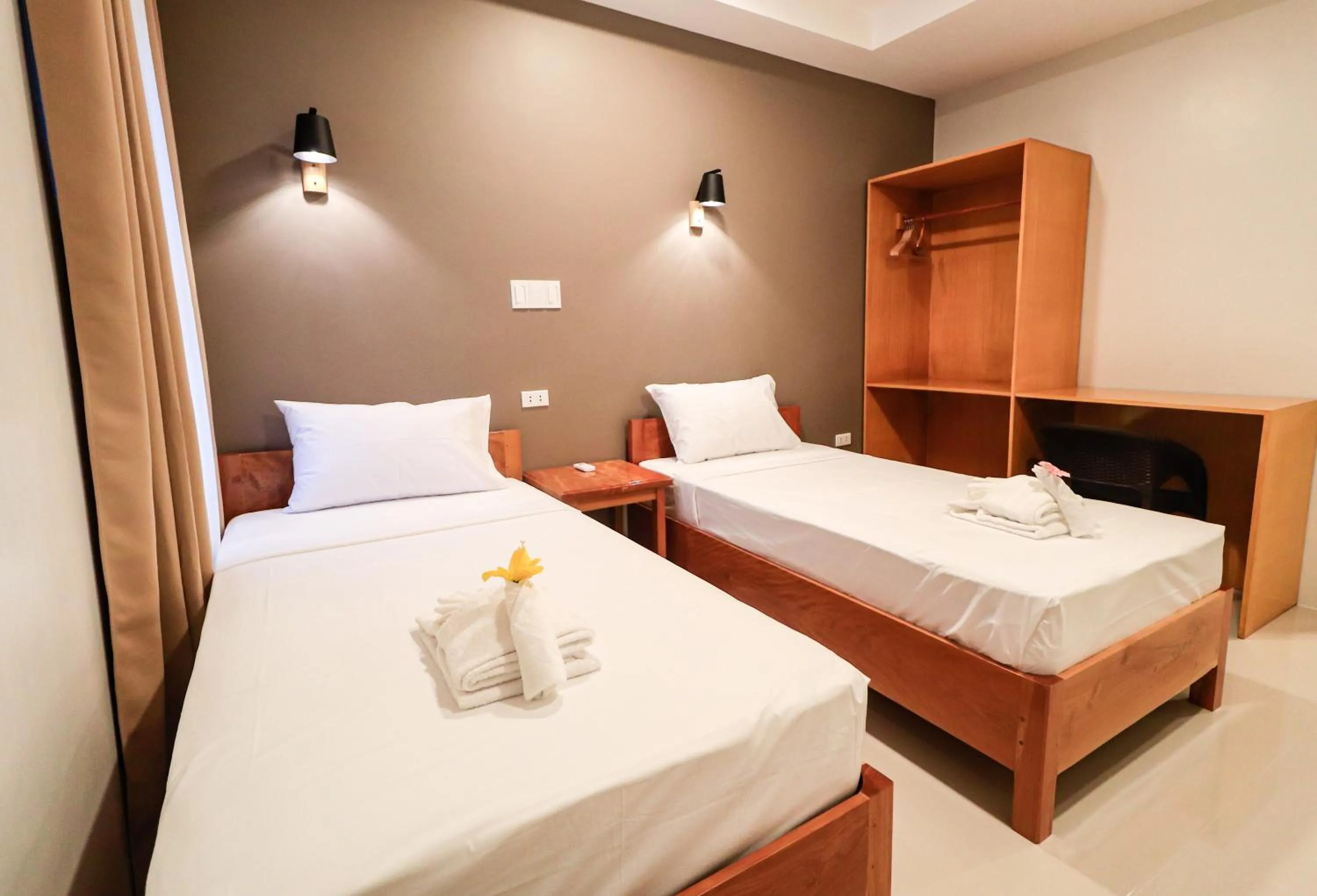 Photo of the whole room, Bed in Josefina's Tourist Inn