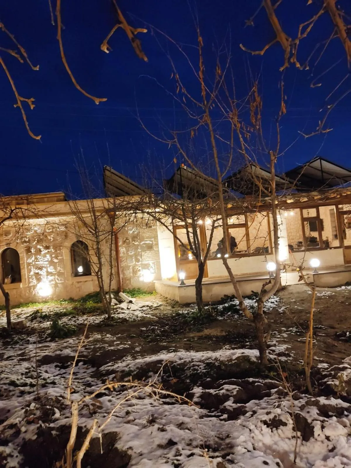 Garden in FARMER CAVE HOUSE