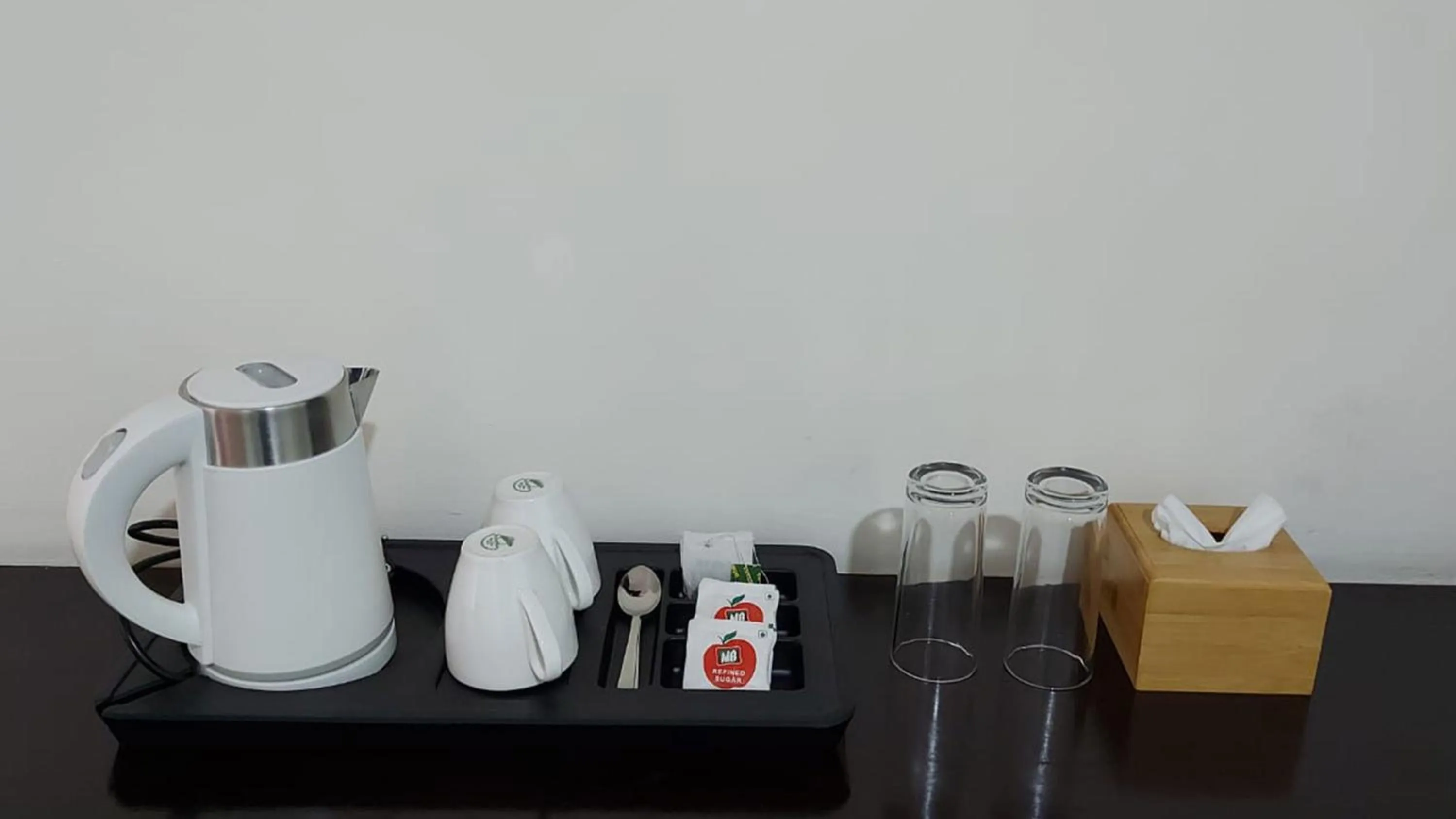 Coffee/tea facilities in Hotel Grand View