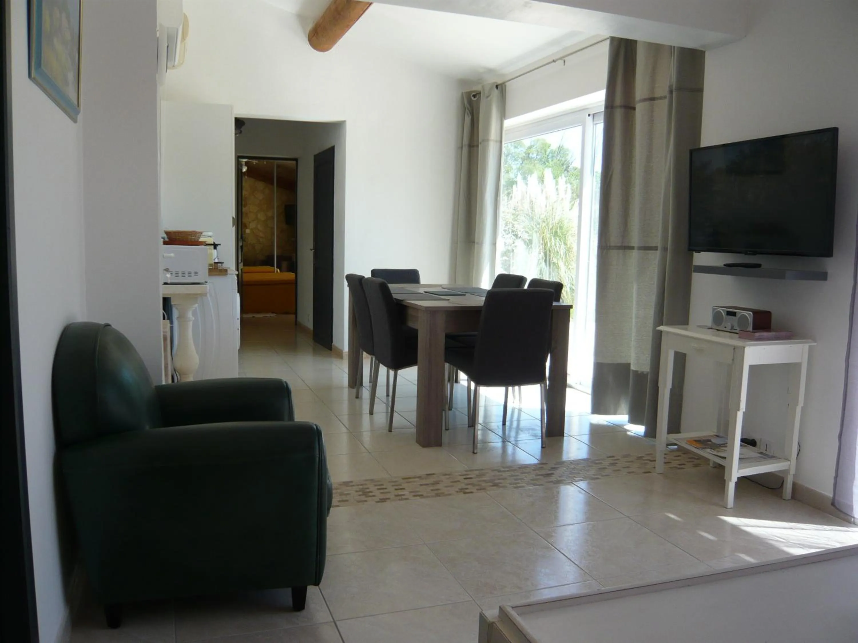 Seating area in Locations des Alpilles