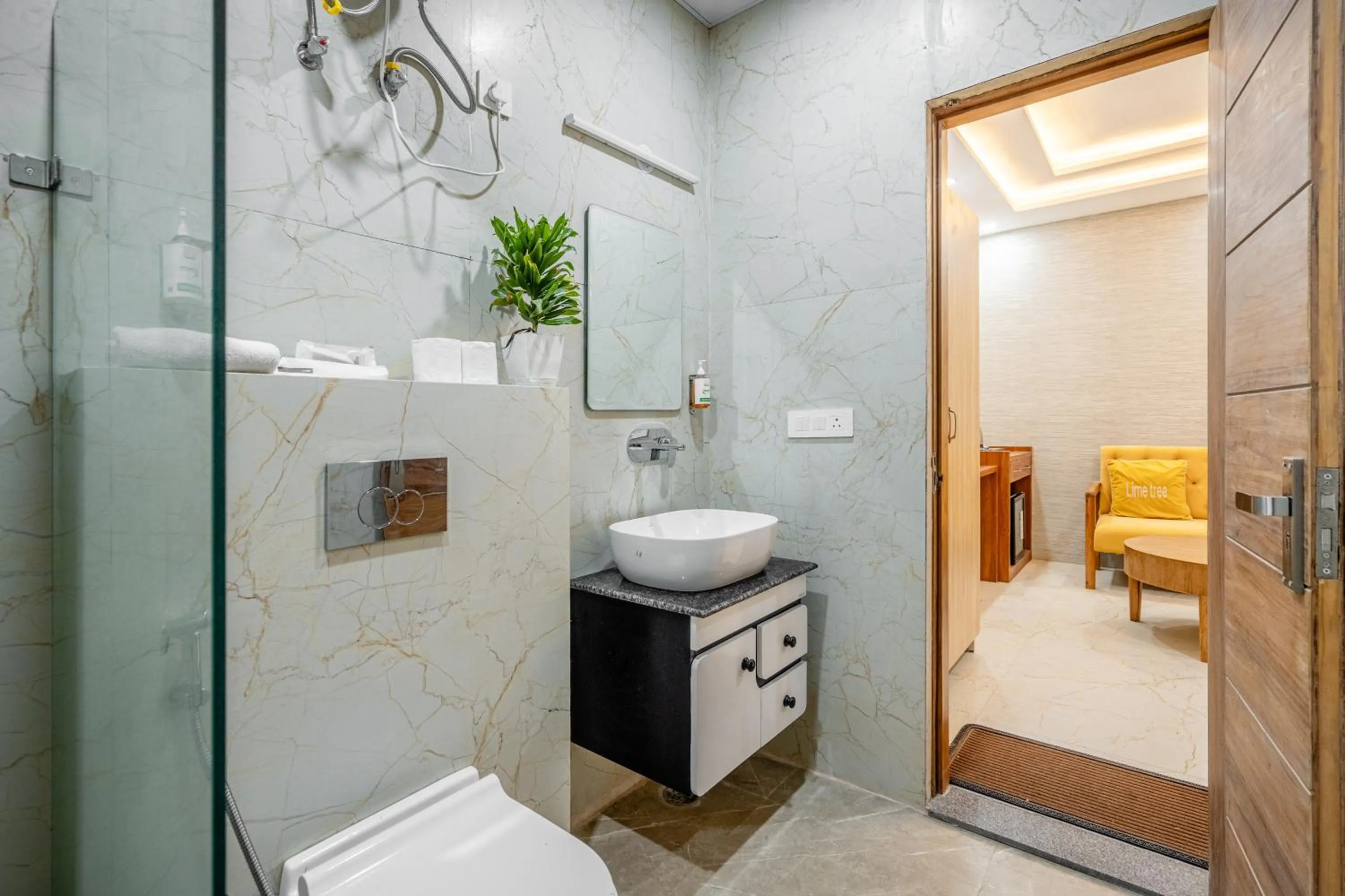 Bathroom in Lime Tree Hotels and Banquet Greater Noida
