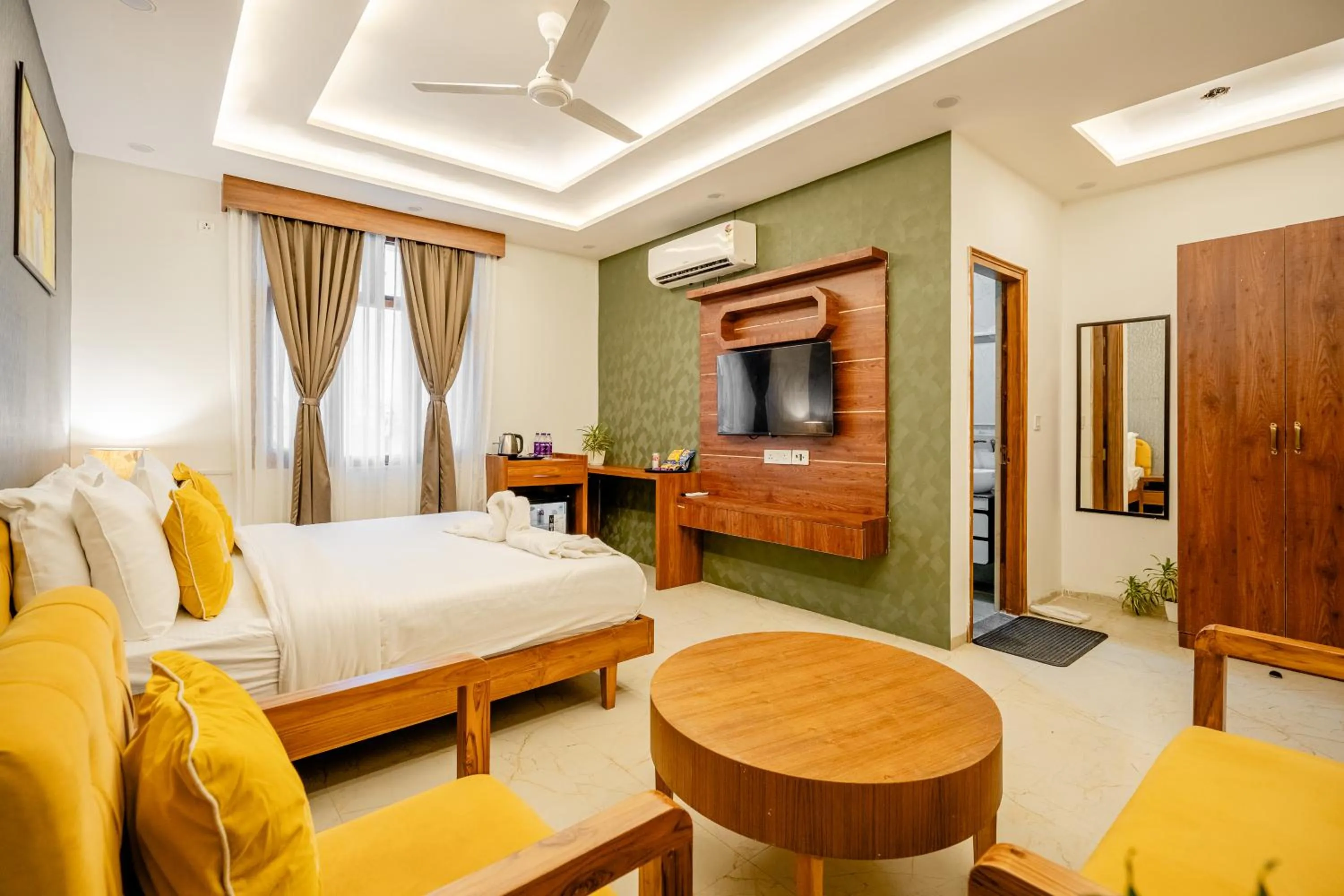 Photo of the whole room, Bed in Lime Tree Hotels and Banquet Greater Noida