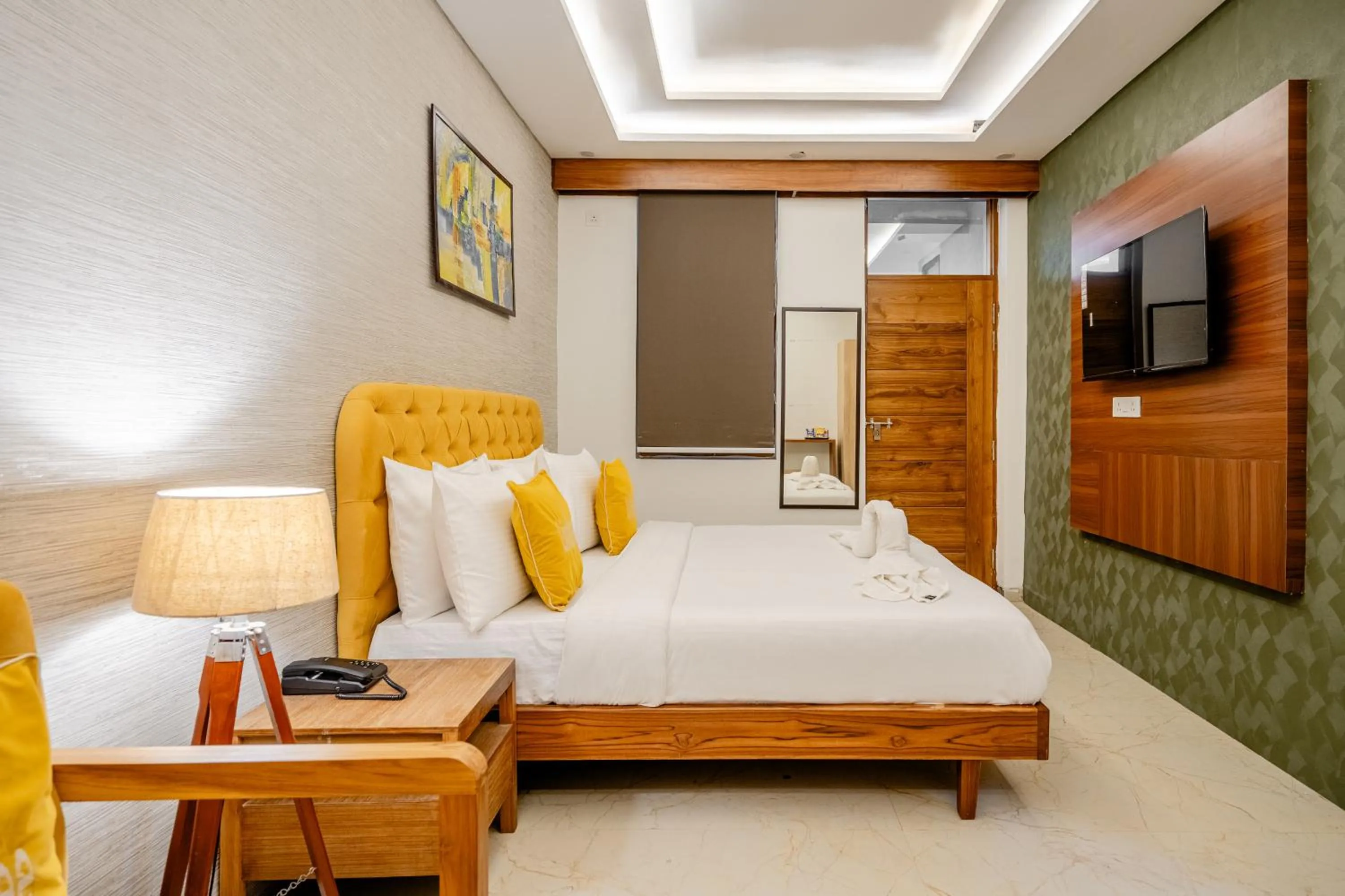 Photo of the whole room, Bed in Lime Tree Hotels and Banquet Greater Noida