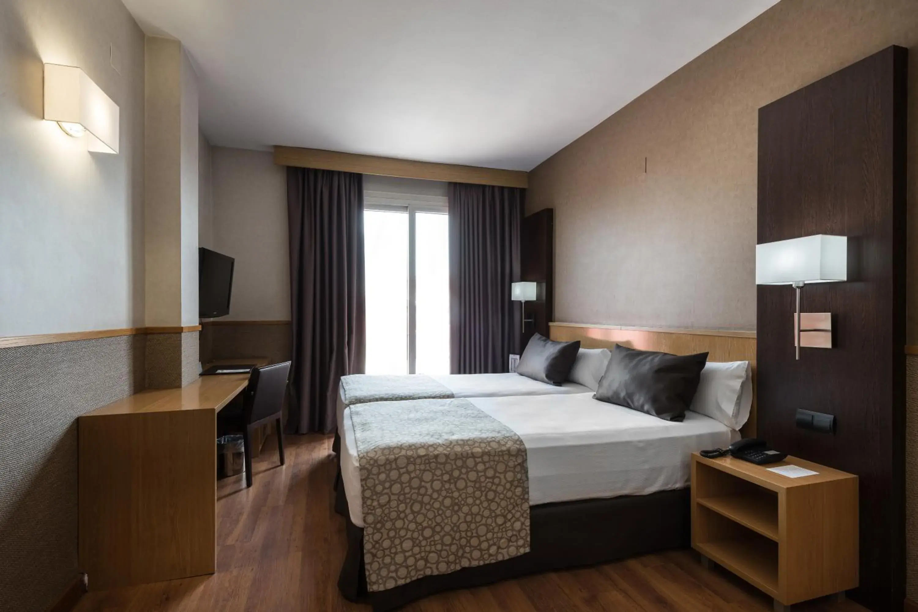 Double or Twin Room in Catalonia Sagrada Familia Double or Twin Room in Catalonia Sagrada Familia