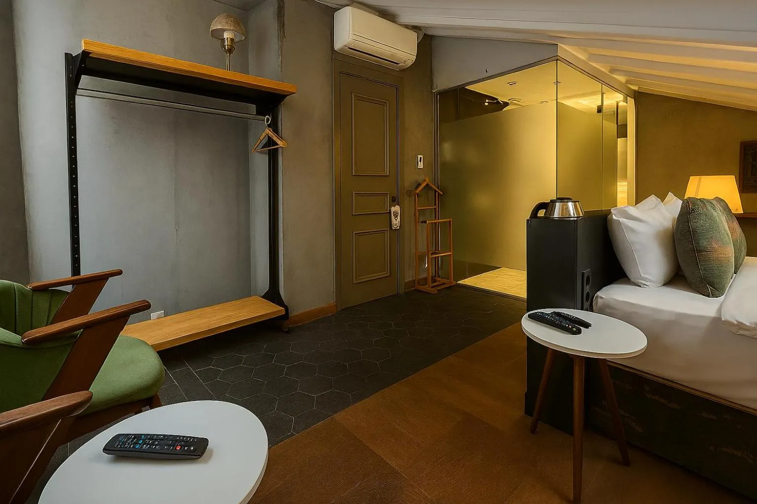 Bed in Aleksandr Pera Hotel