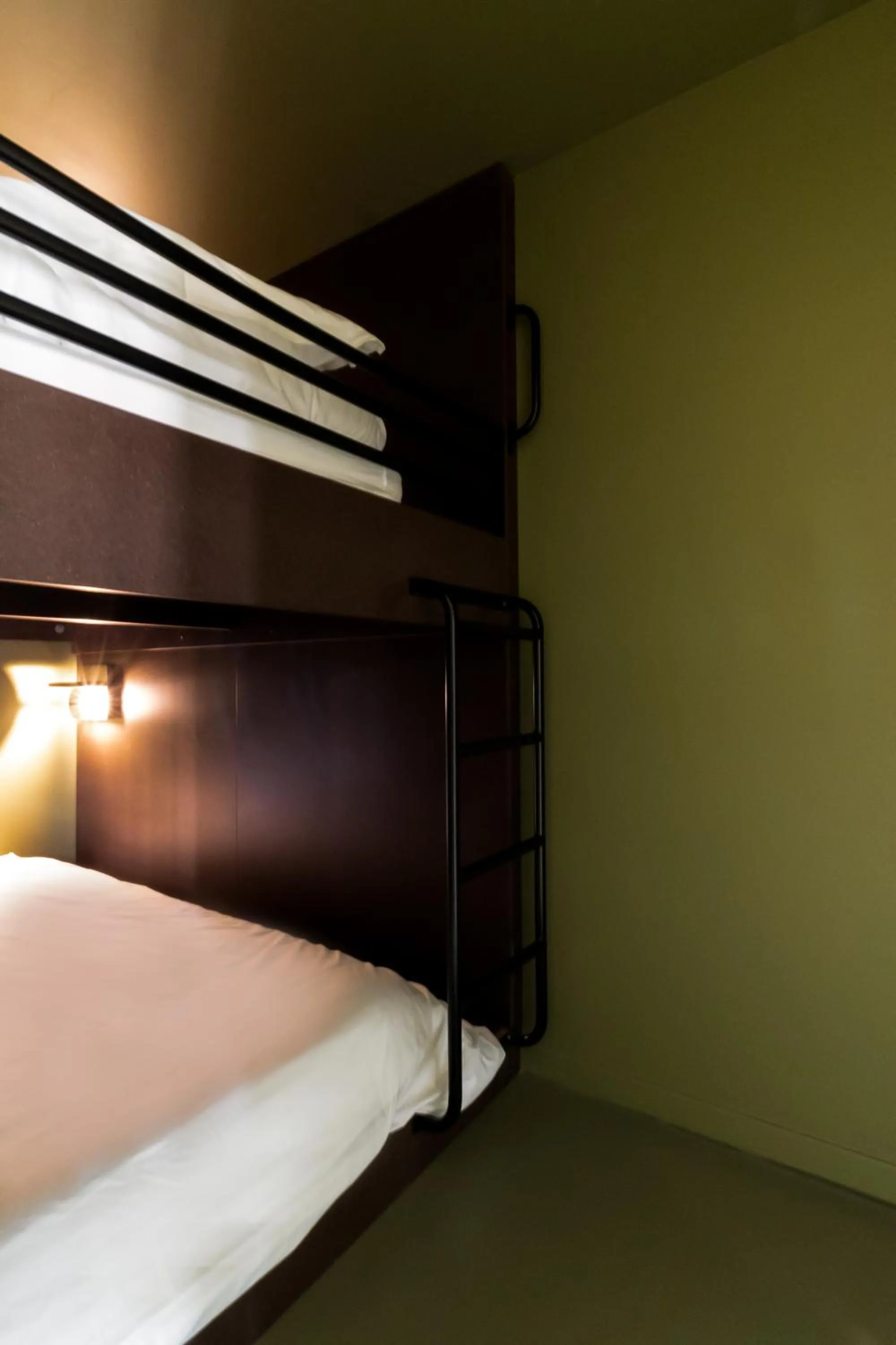 bunk bed, Bed in Pilo Lyon