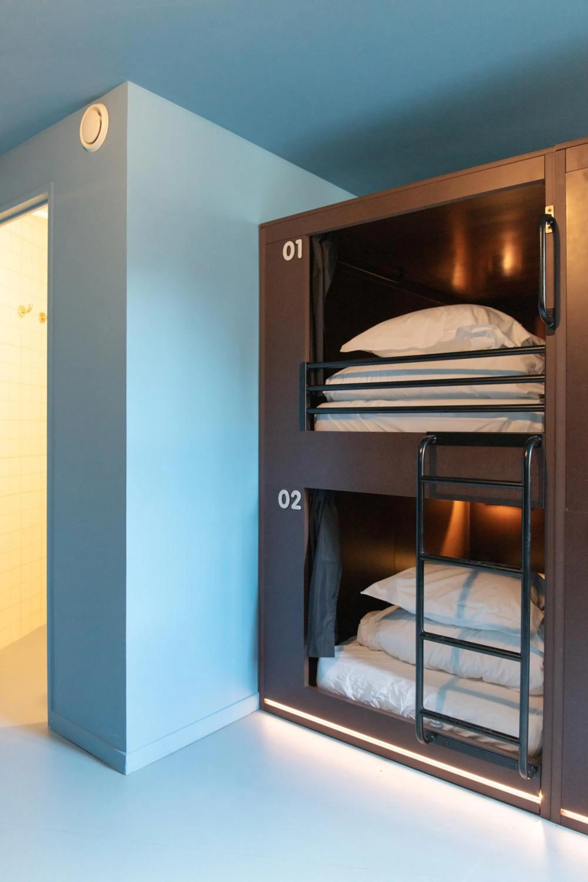 bunk bed, Bed in Pilo Lyon