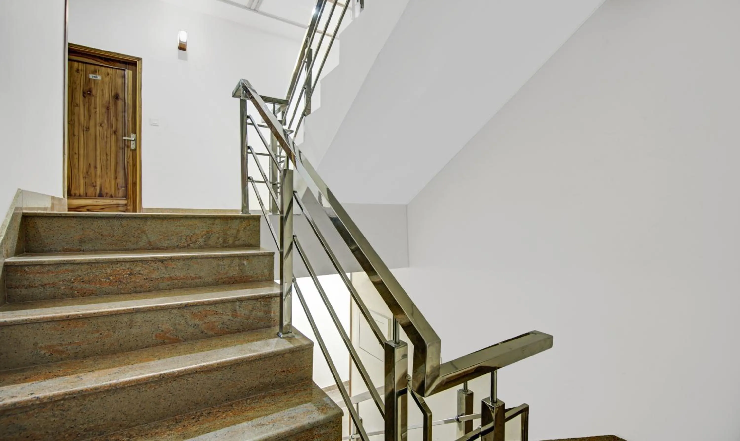 Lobby or reception in Hotel Royal Salute Near Bus Stand Zirakpur Chandigarh