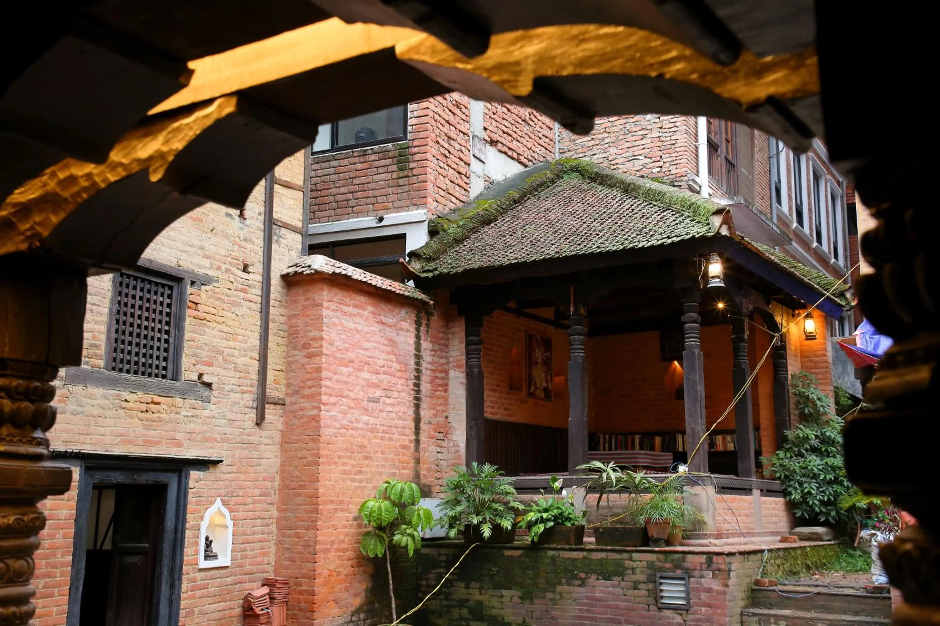 Patio in Newa Chen Historic House UNESCO