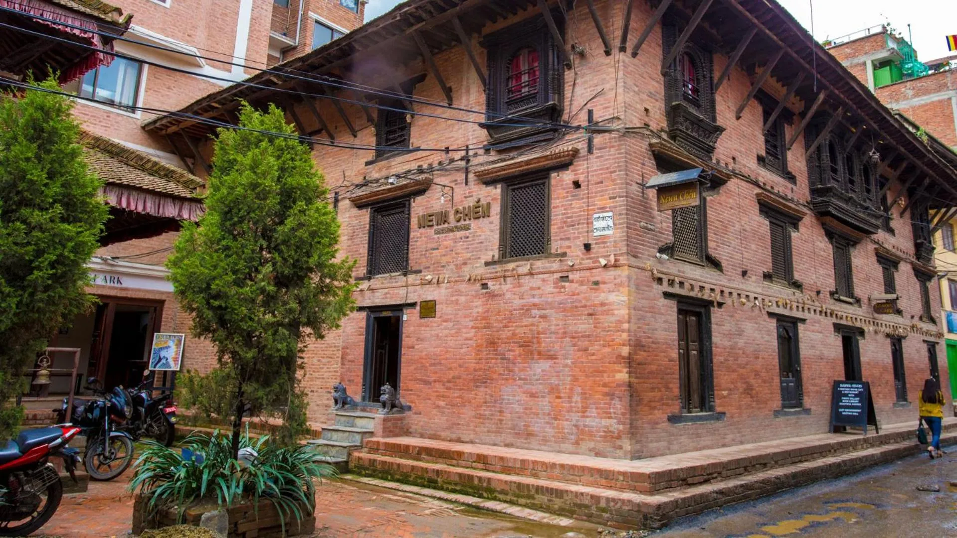 Property building in Newa Chen Historic House UNESCO