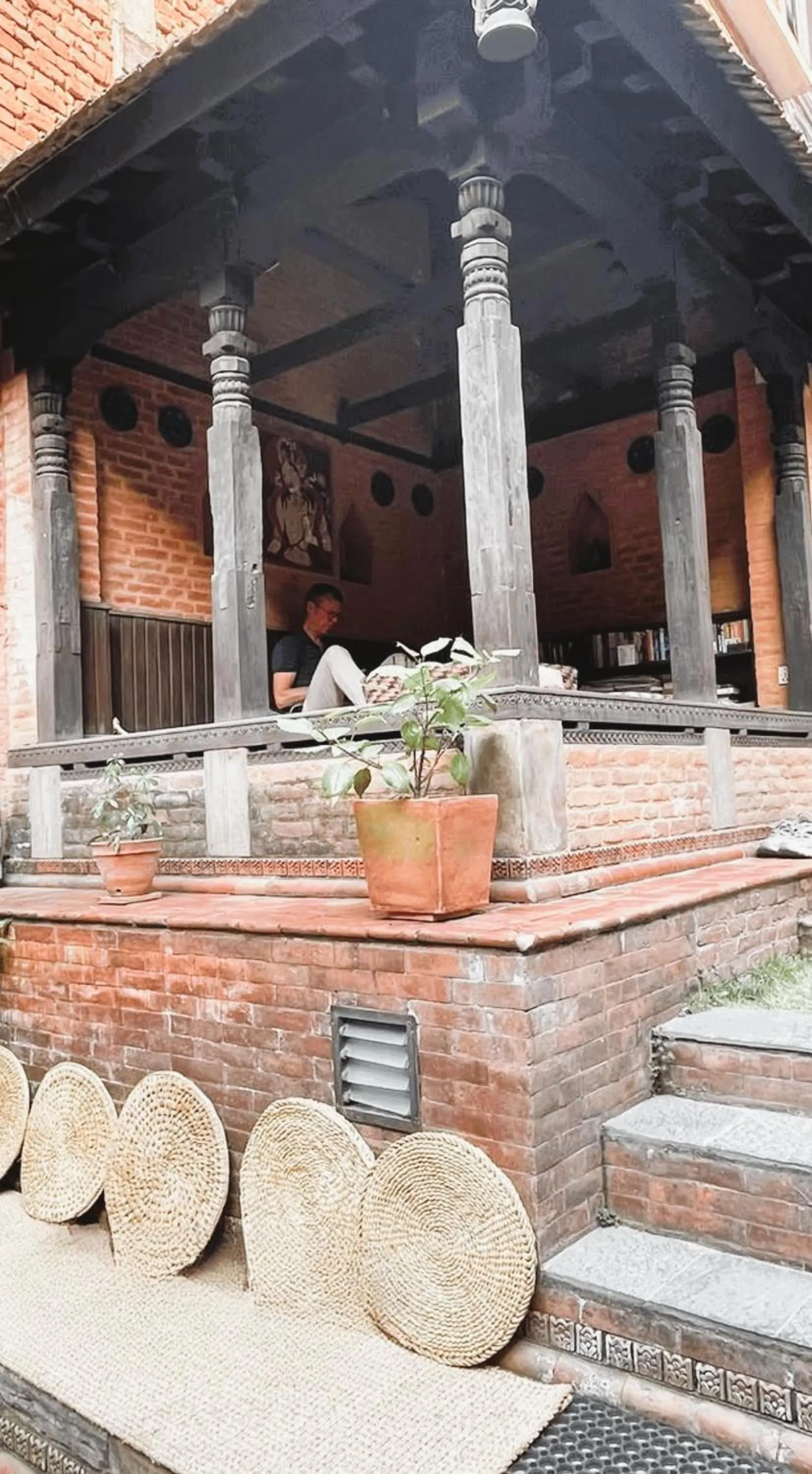 Patio in Newa Chen Historic House UNESCO