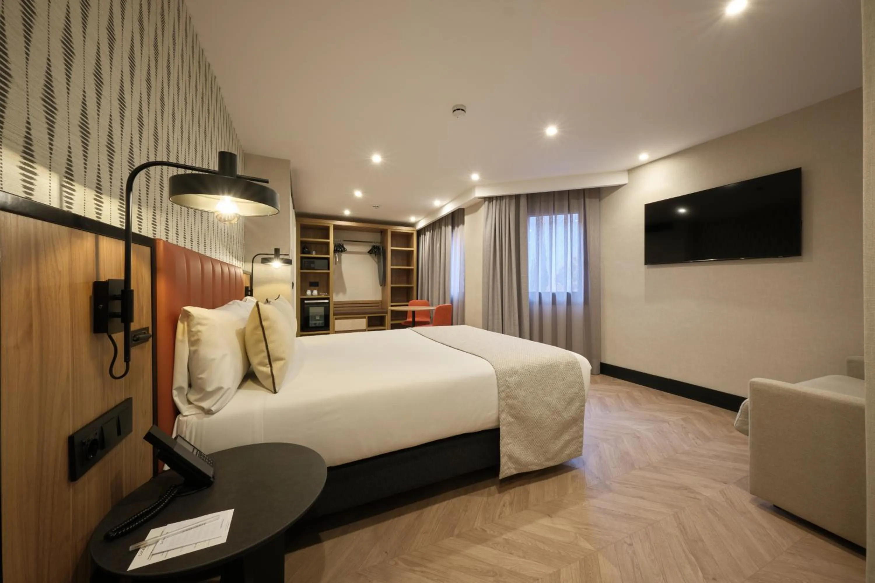 Bed in Catalonia Park Putxet