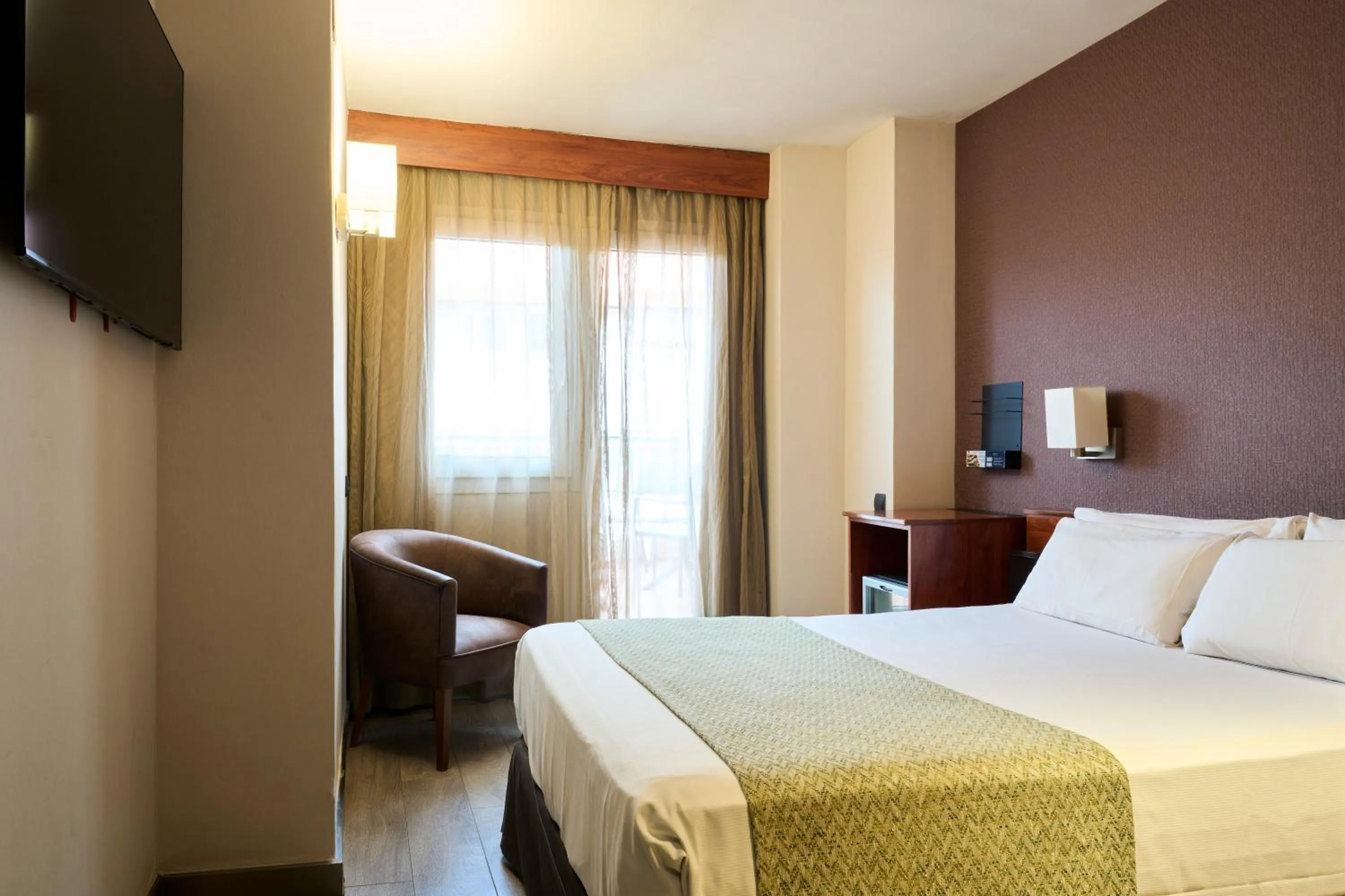 Bed in Catalonia Park Putxet