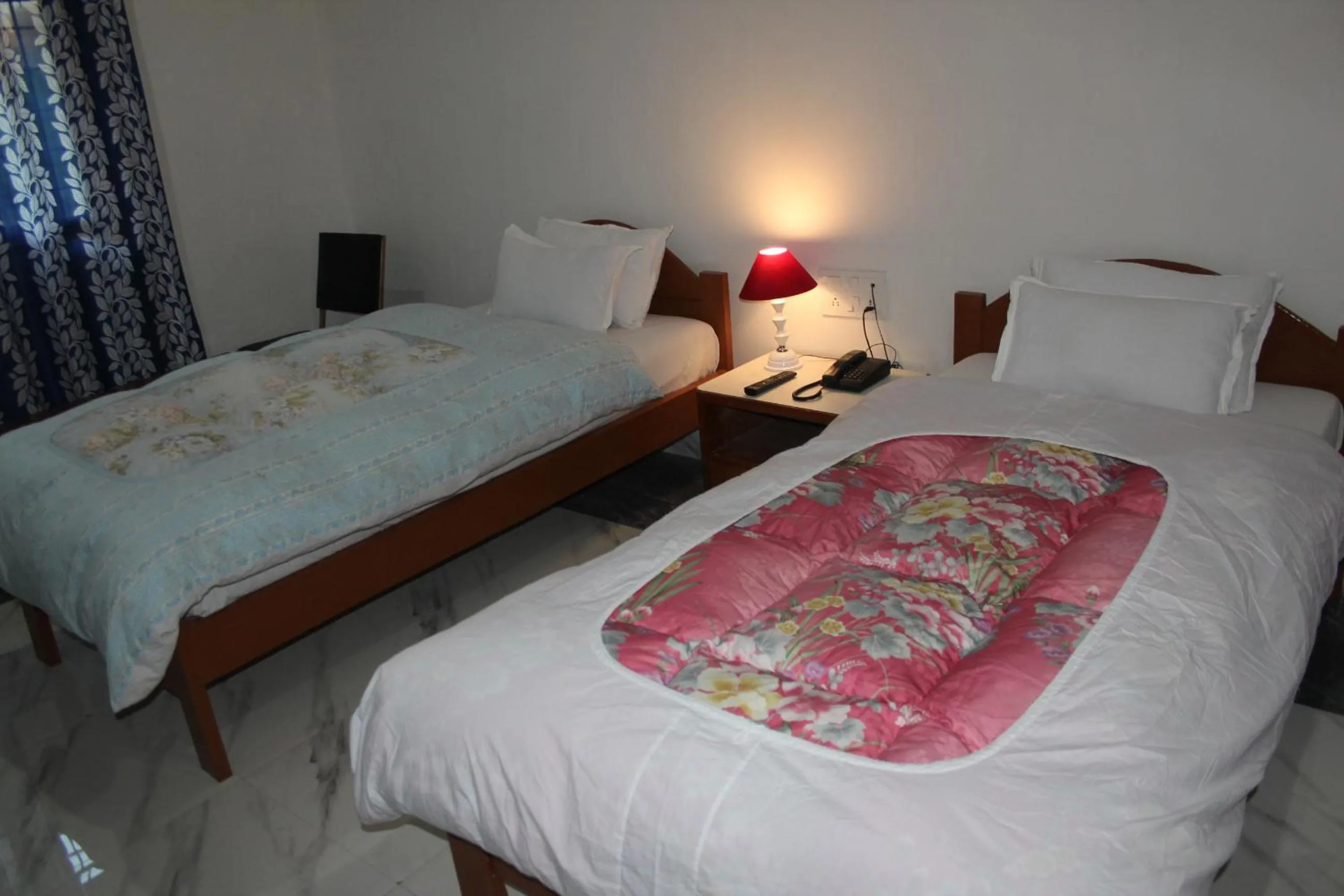 Bed in HOTEL BODHGAYA INN