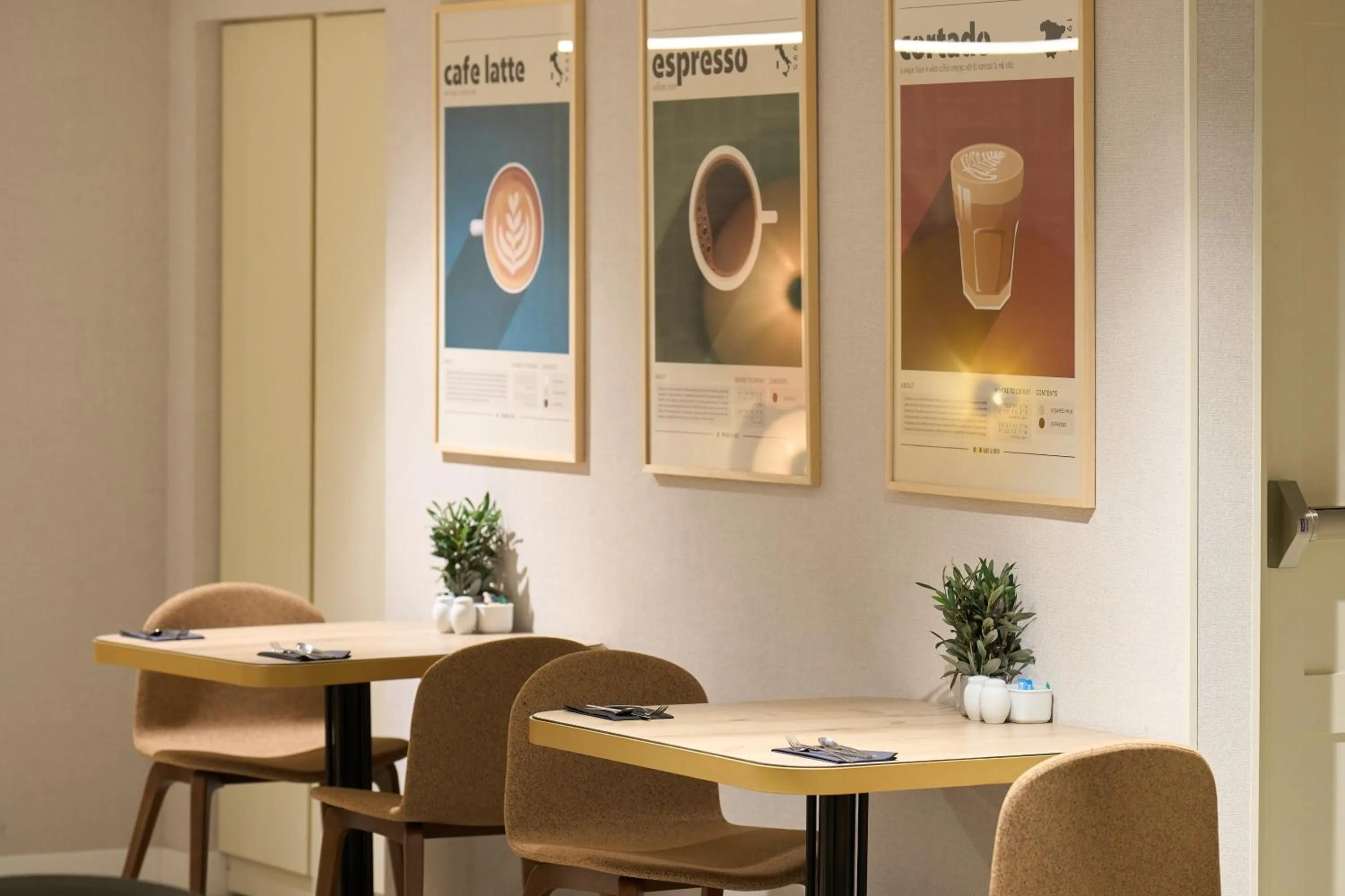 Dining area in Catalonia Barcelona 505