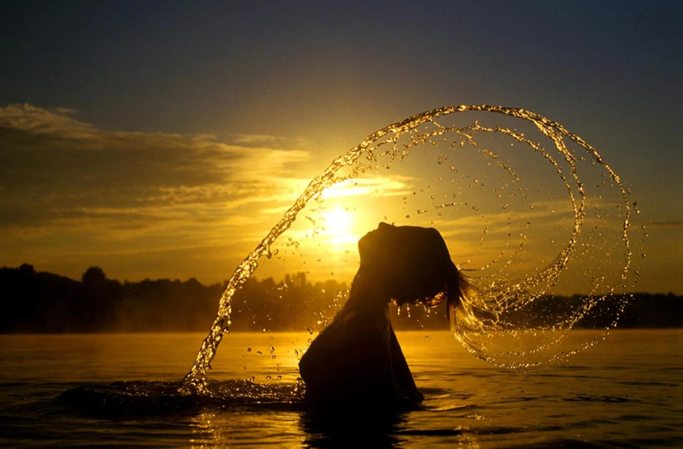 People in Hotel Reichmann