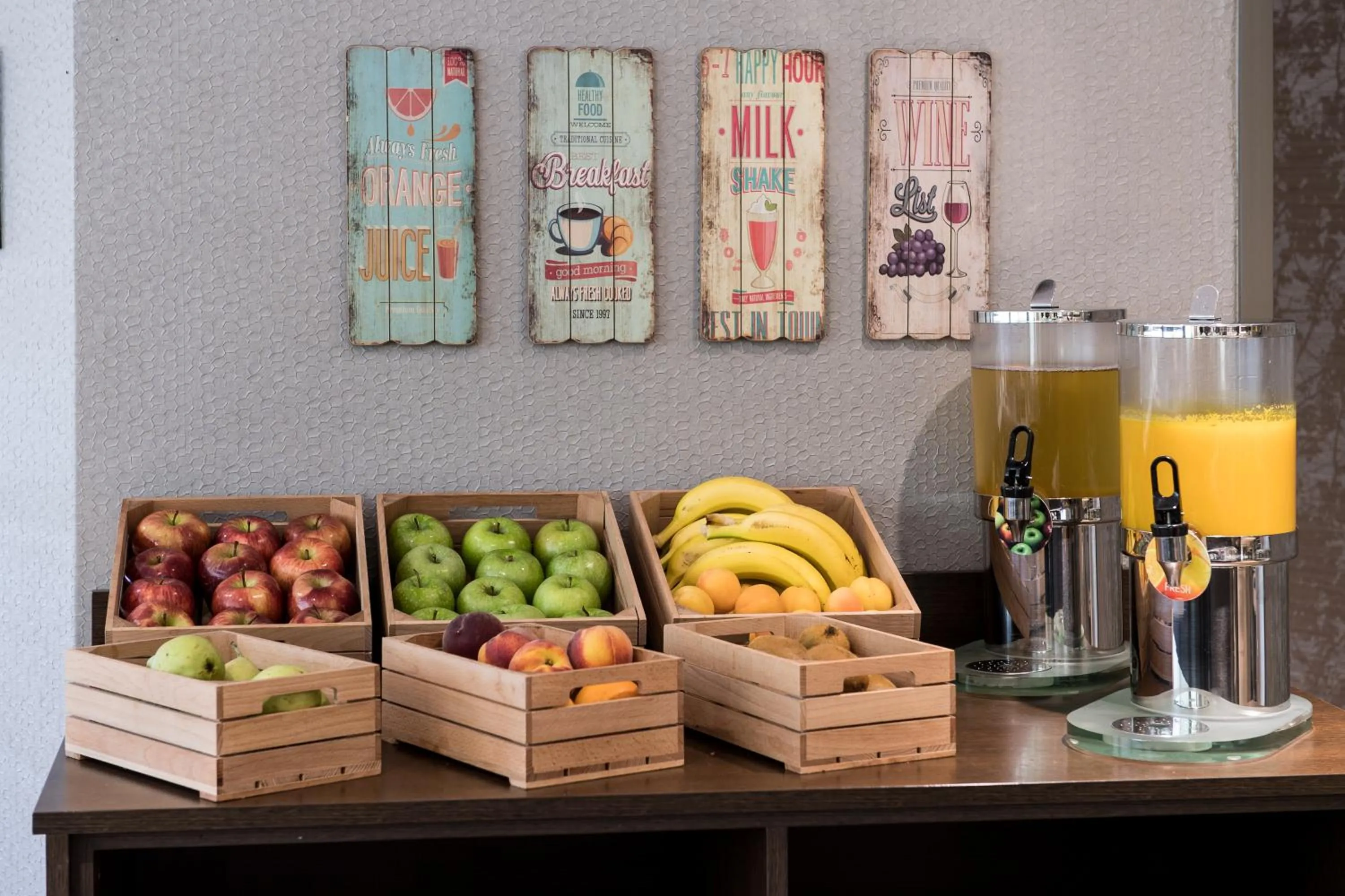 Food in Catalonia Atenas