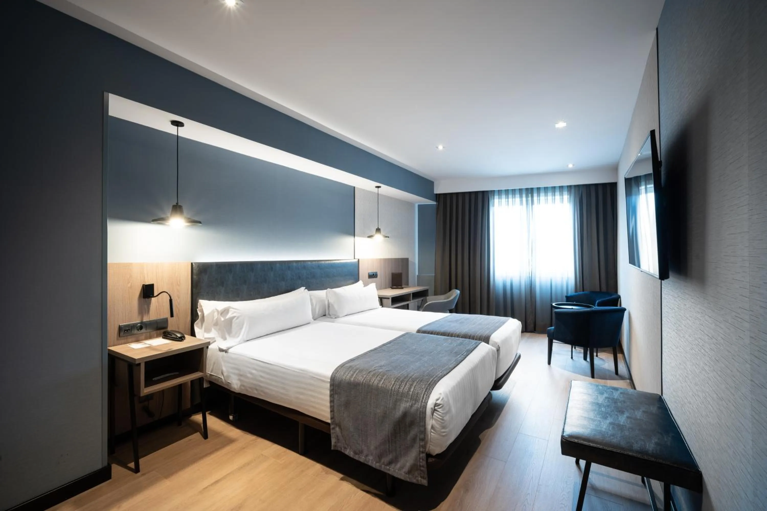 Bed in Catalonia Atenas