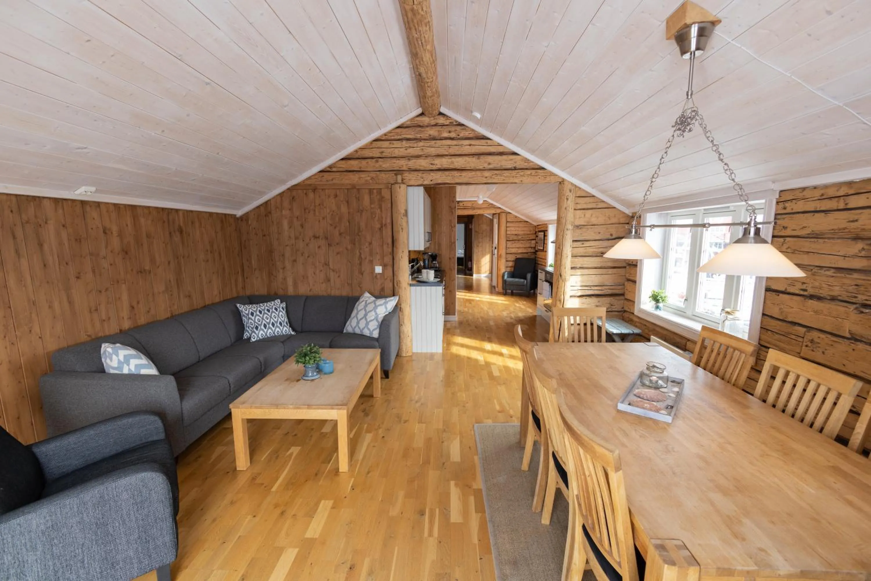 Living room in The Tide - Rorbuer