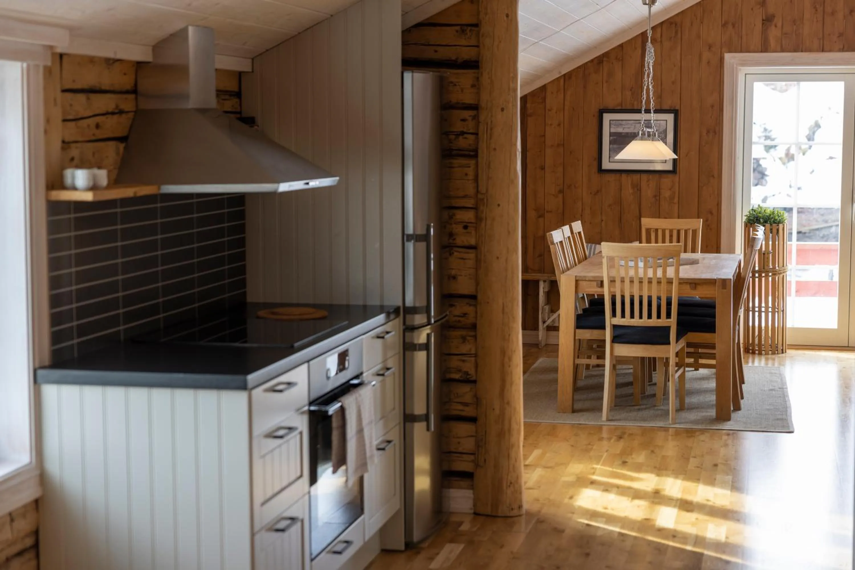 Kitchen or kitchenette in The Tide - Rorbuer