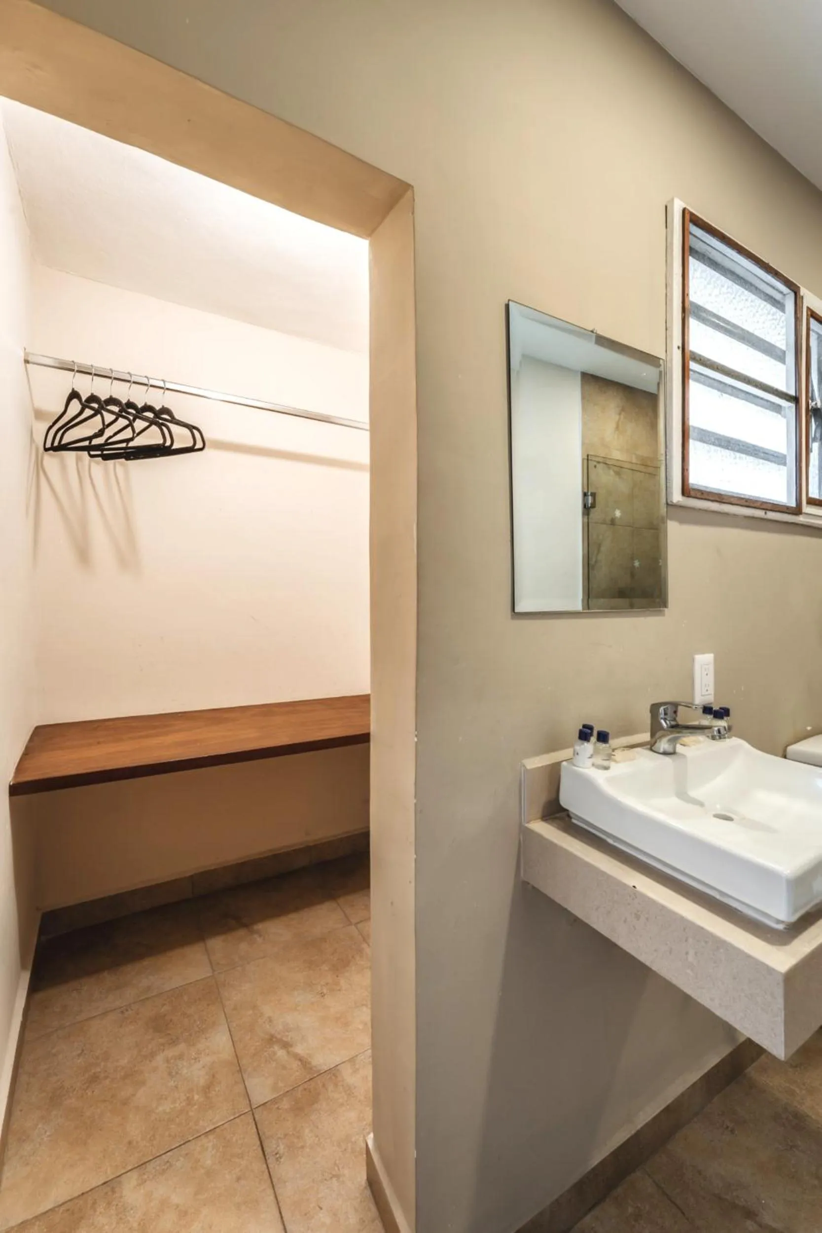 Bathroom in Hotel Real Toledo by Kavia