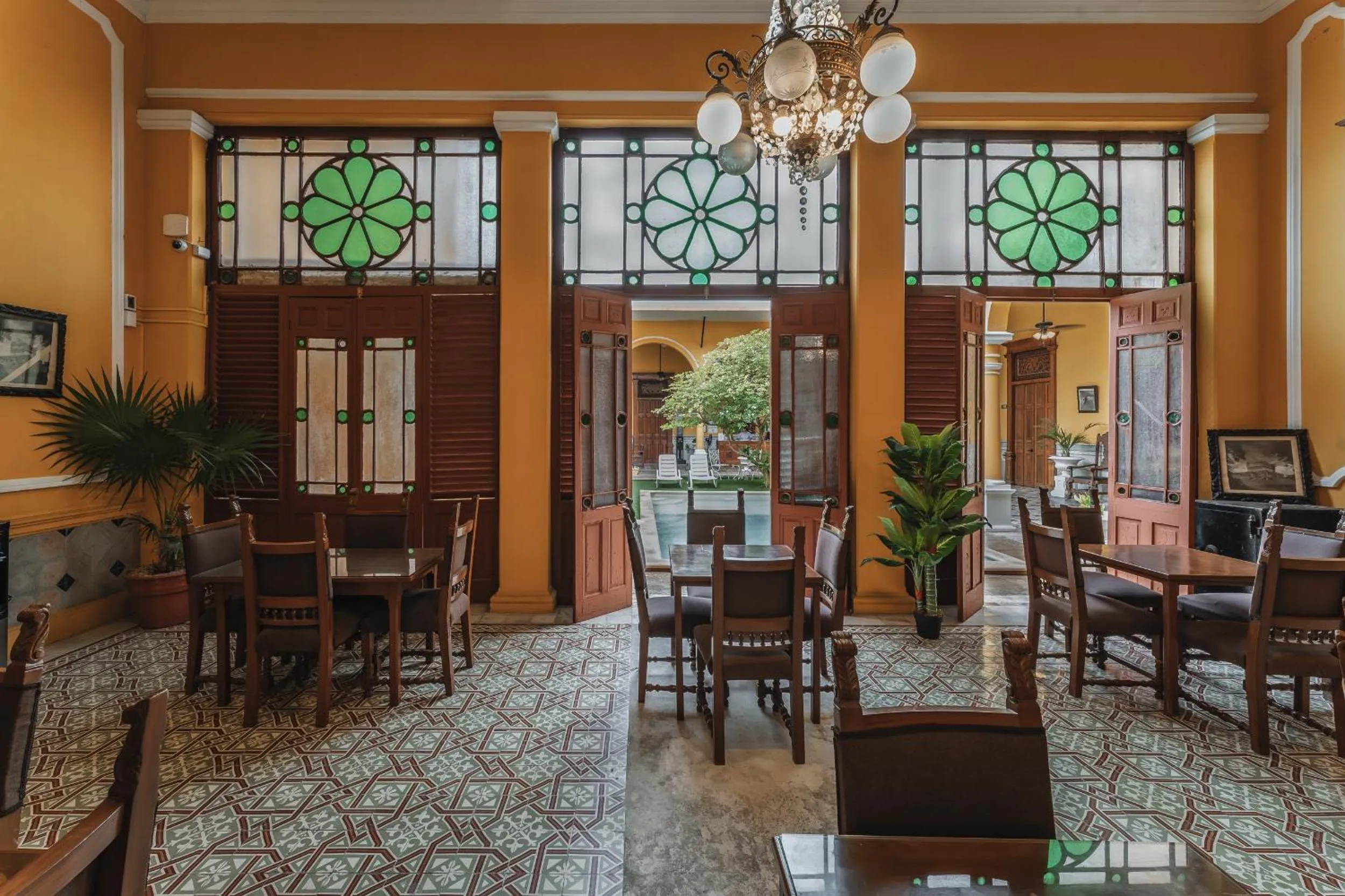 Restaurant/places to eat in Hotel Real Toledo by Kavia