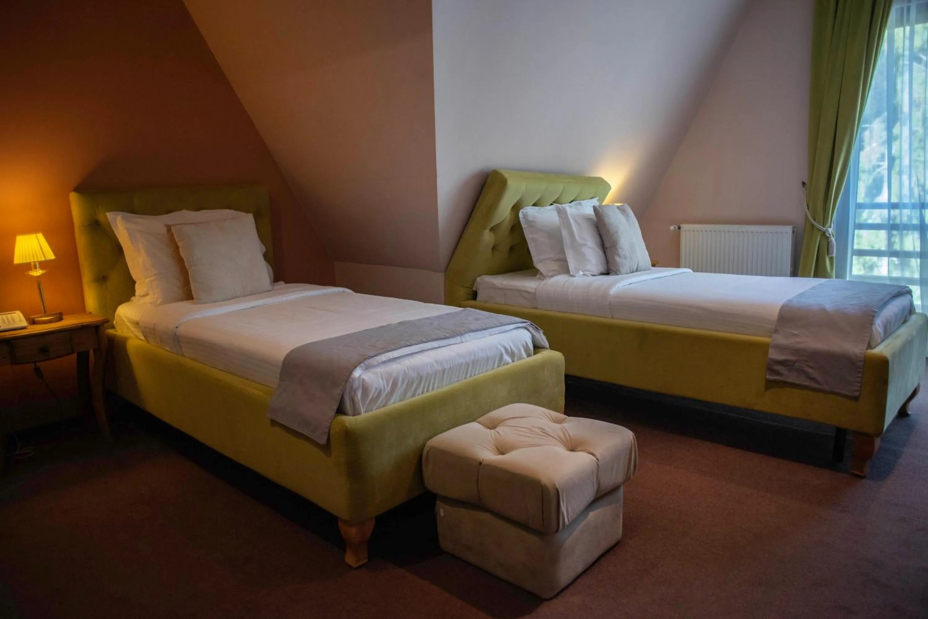 Photo of the whole room, Bed in Paj Hotelul Retreat & Spa