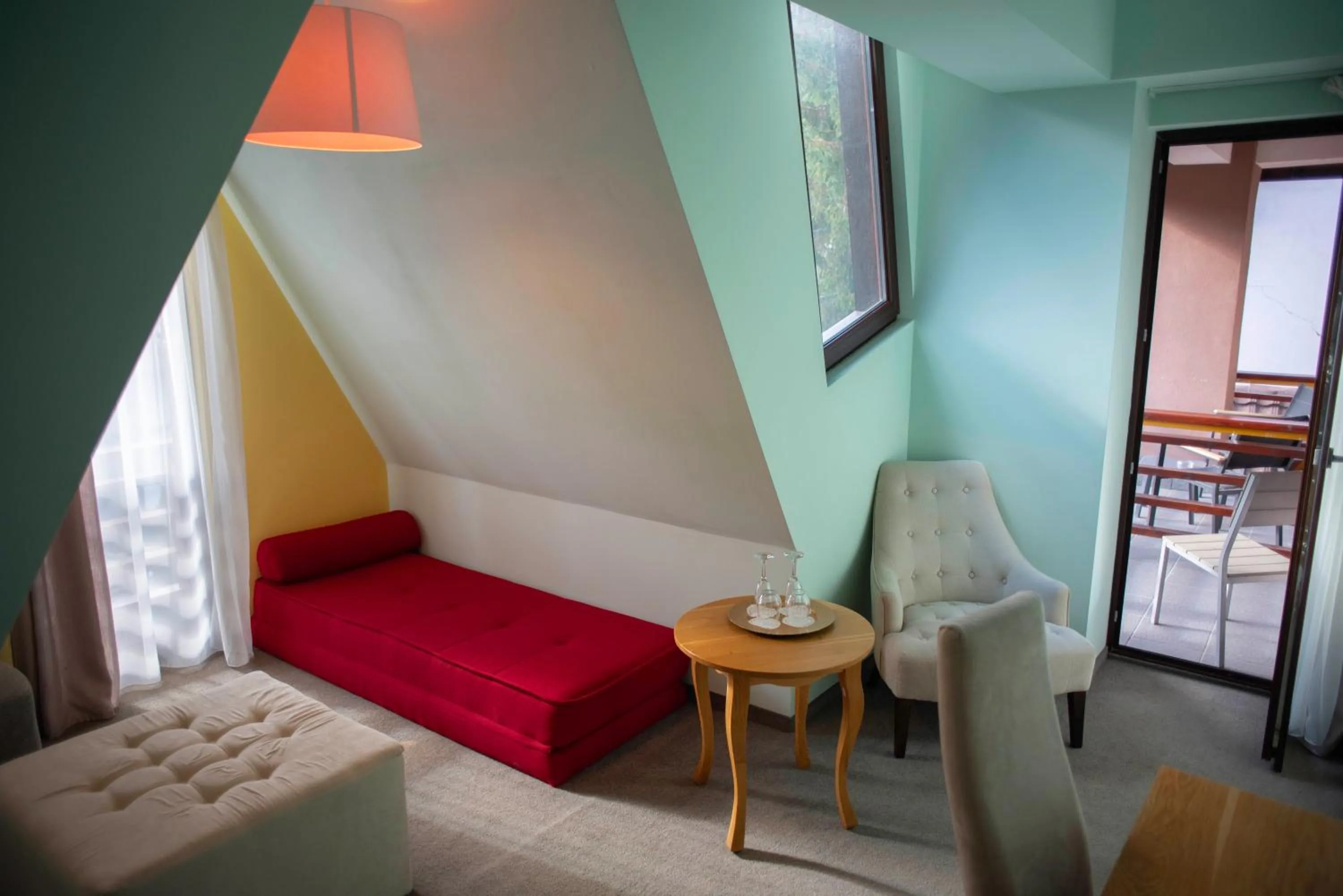 Photo of the whole room, Bed in Paj Hotelul Retreat & Spa