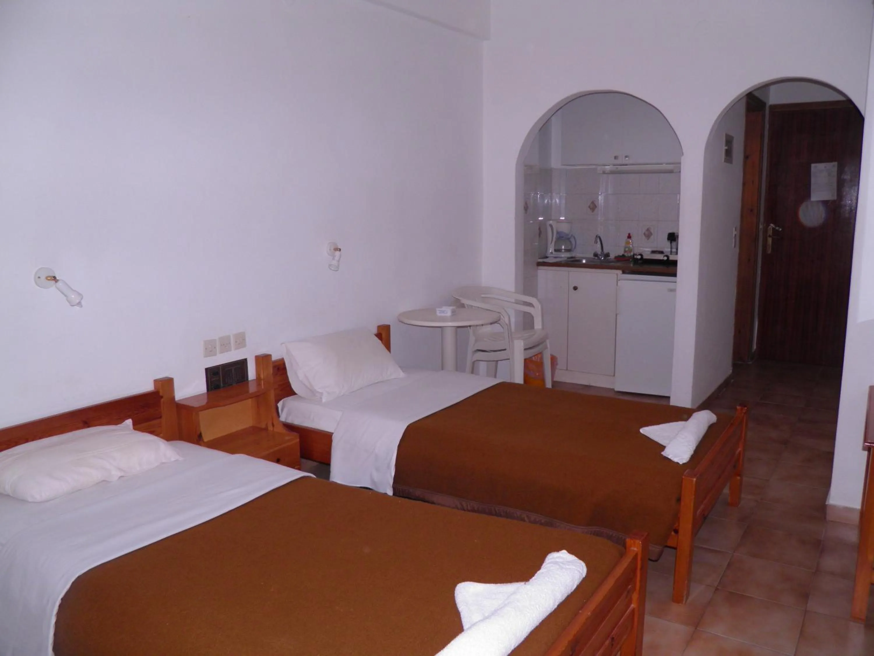 Bed in Galaxias Studios