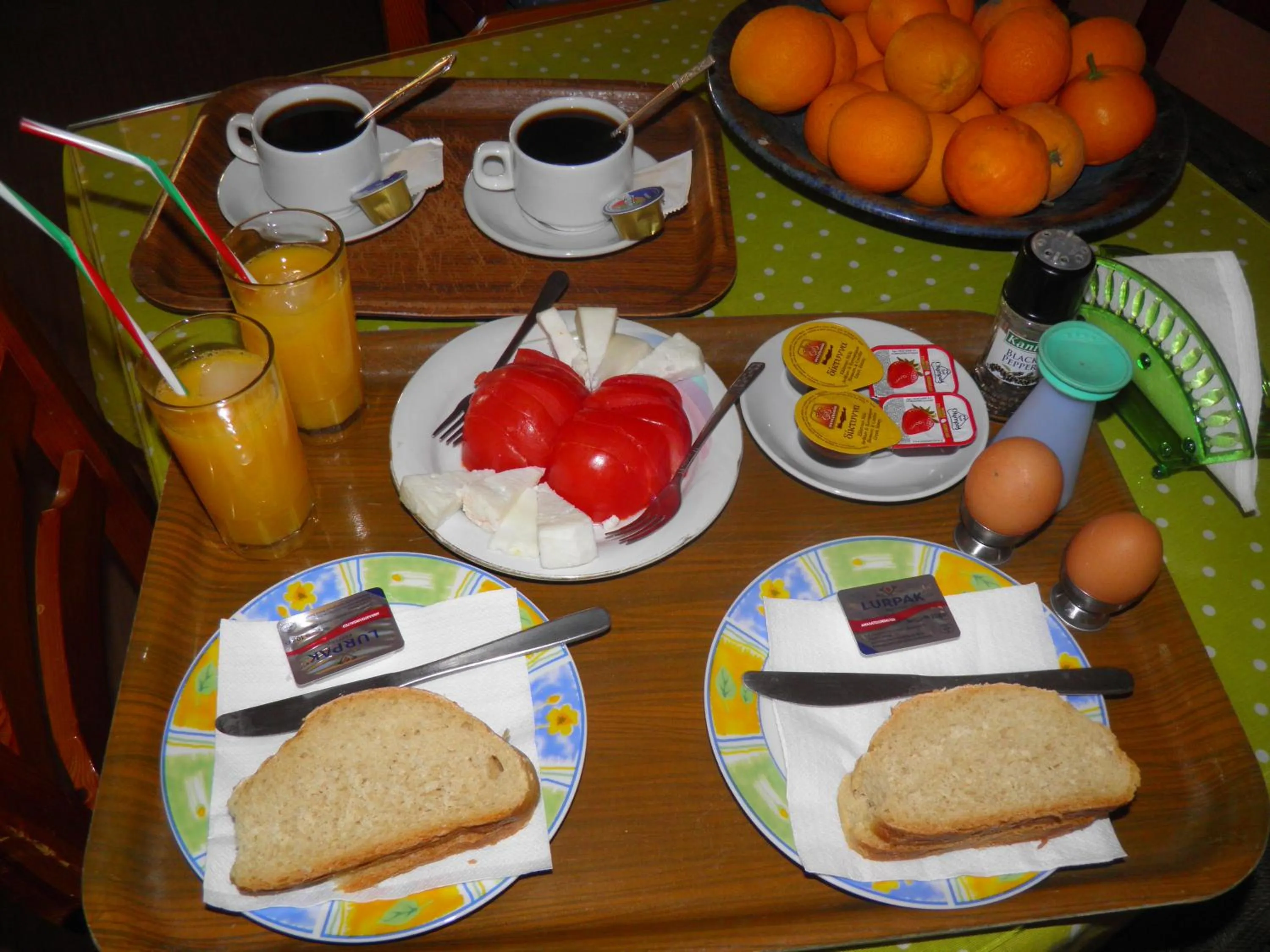 Breakfast in Galaxias Studios