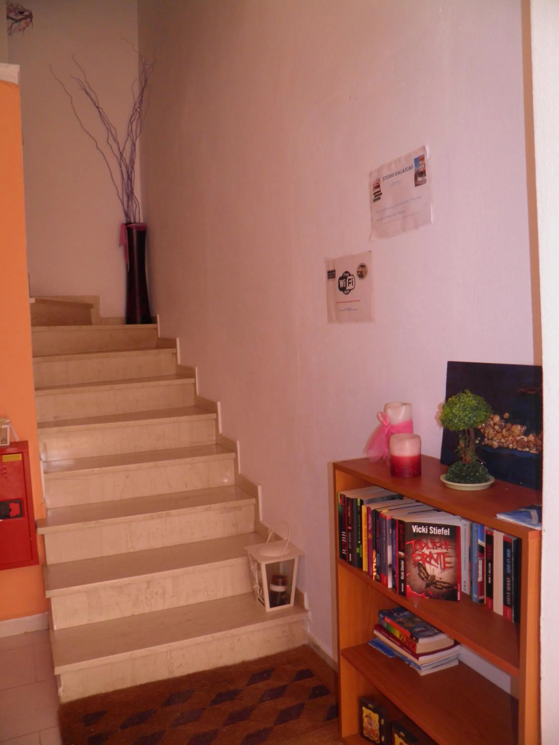 Library in Galaxias Studios