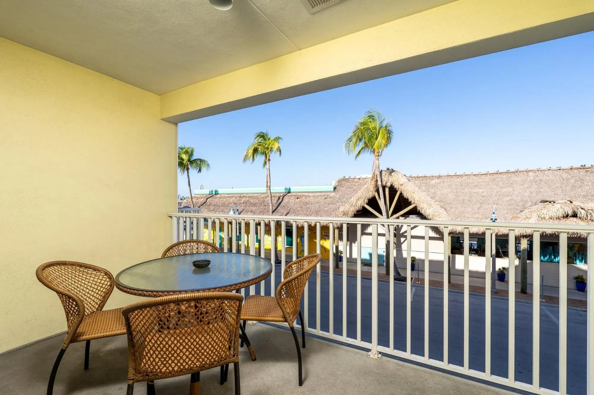Balcony/Terrace in Harbour House at the Inn 204