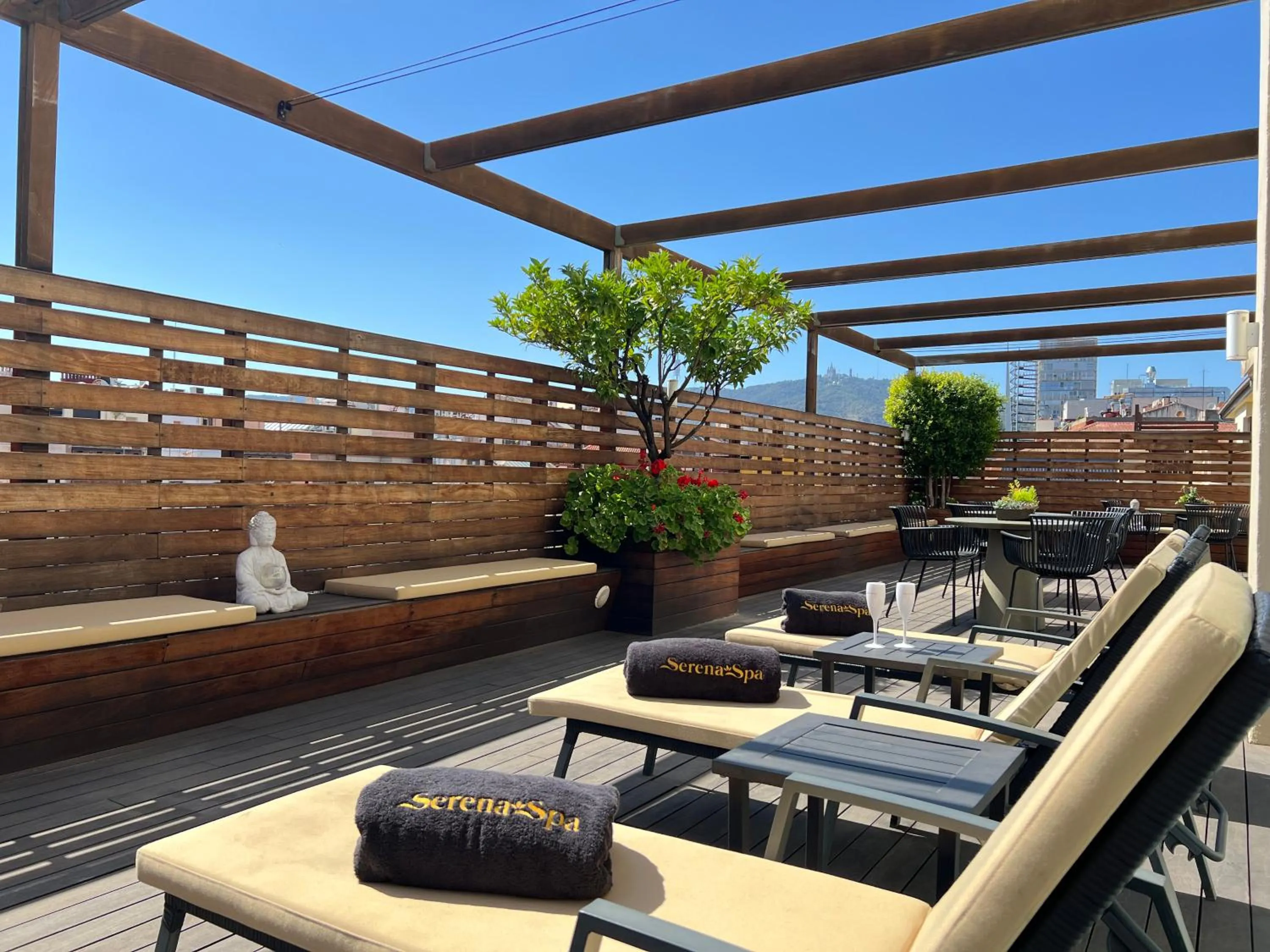 sunbed in Hotel Balmoral