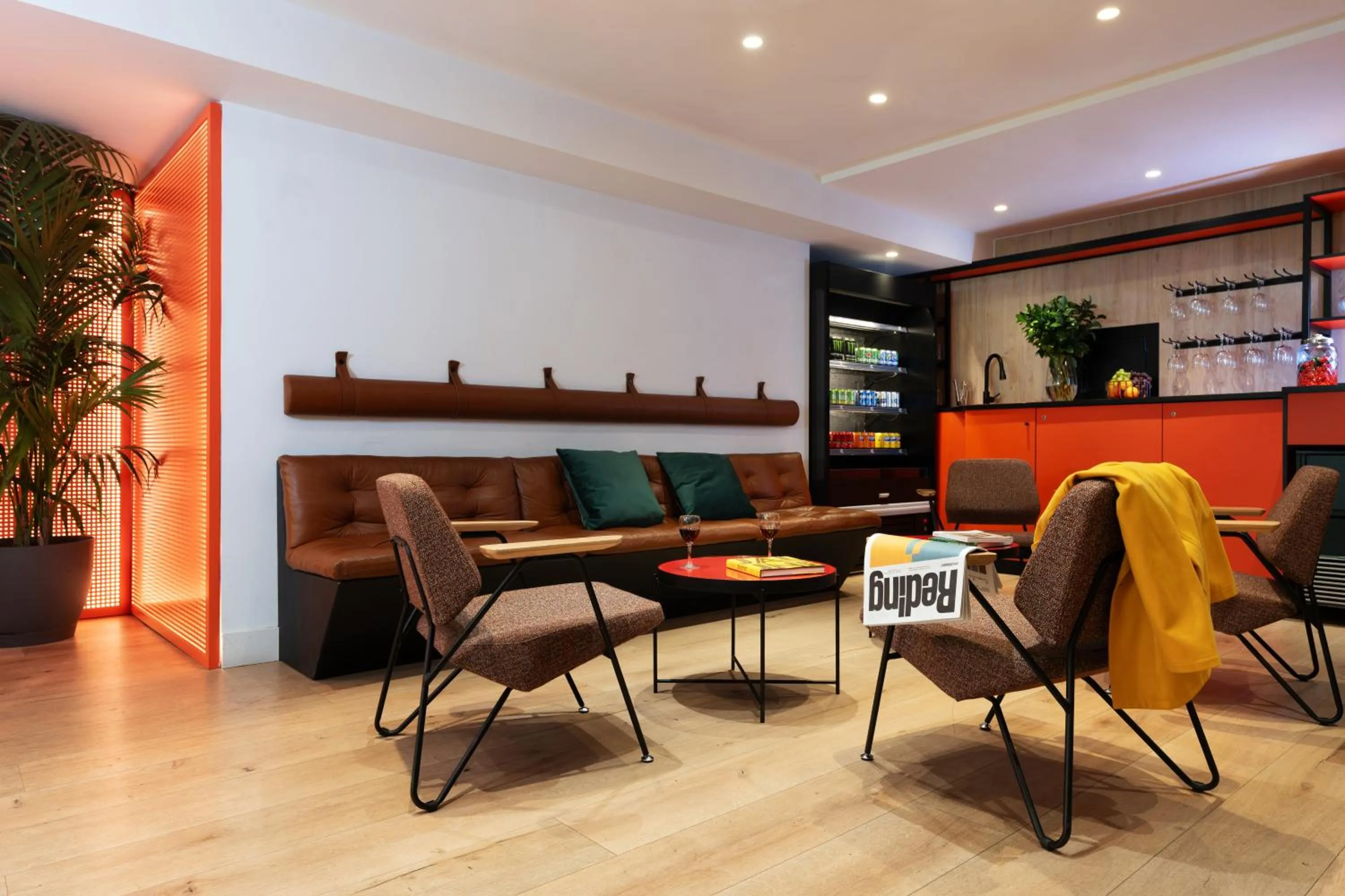 Seating area in chic&basic Reding