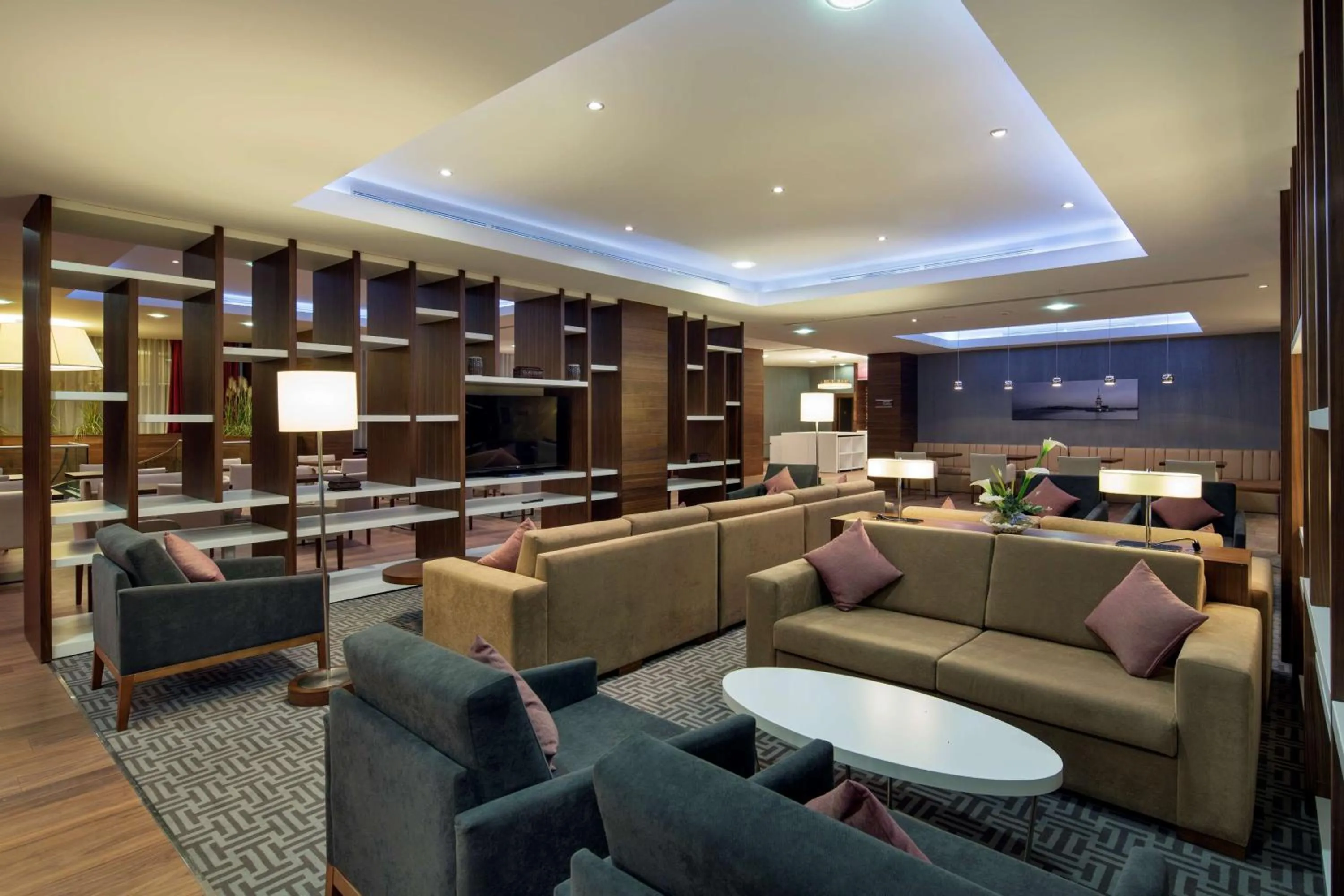 Lobby or reception in Hampton by Hilton Istanbul Kayasehir
