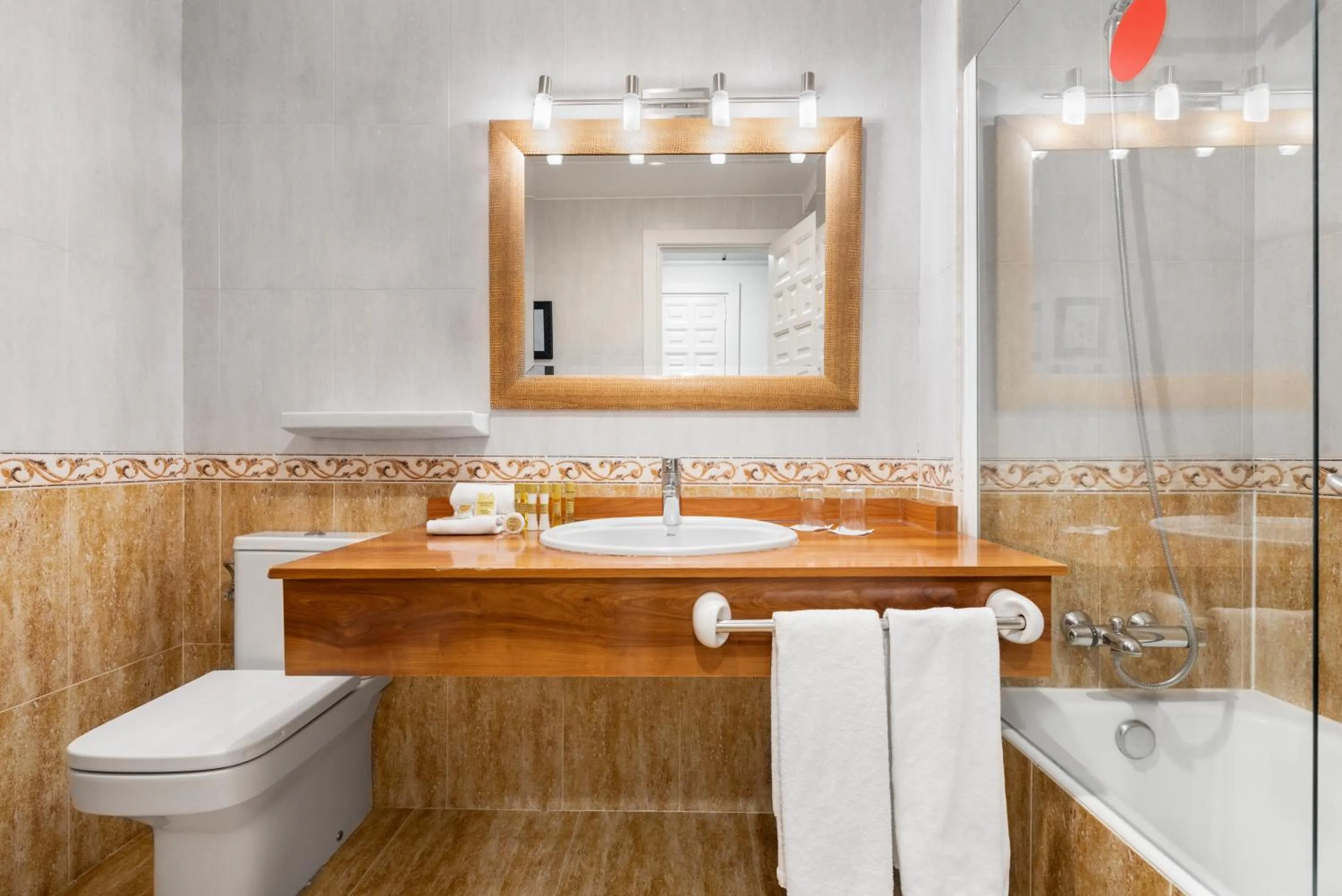 Bathroom in Eurostars Los Agustinos