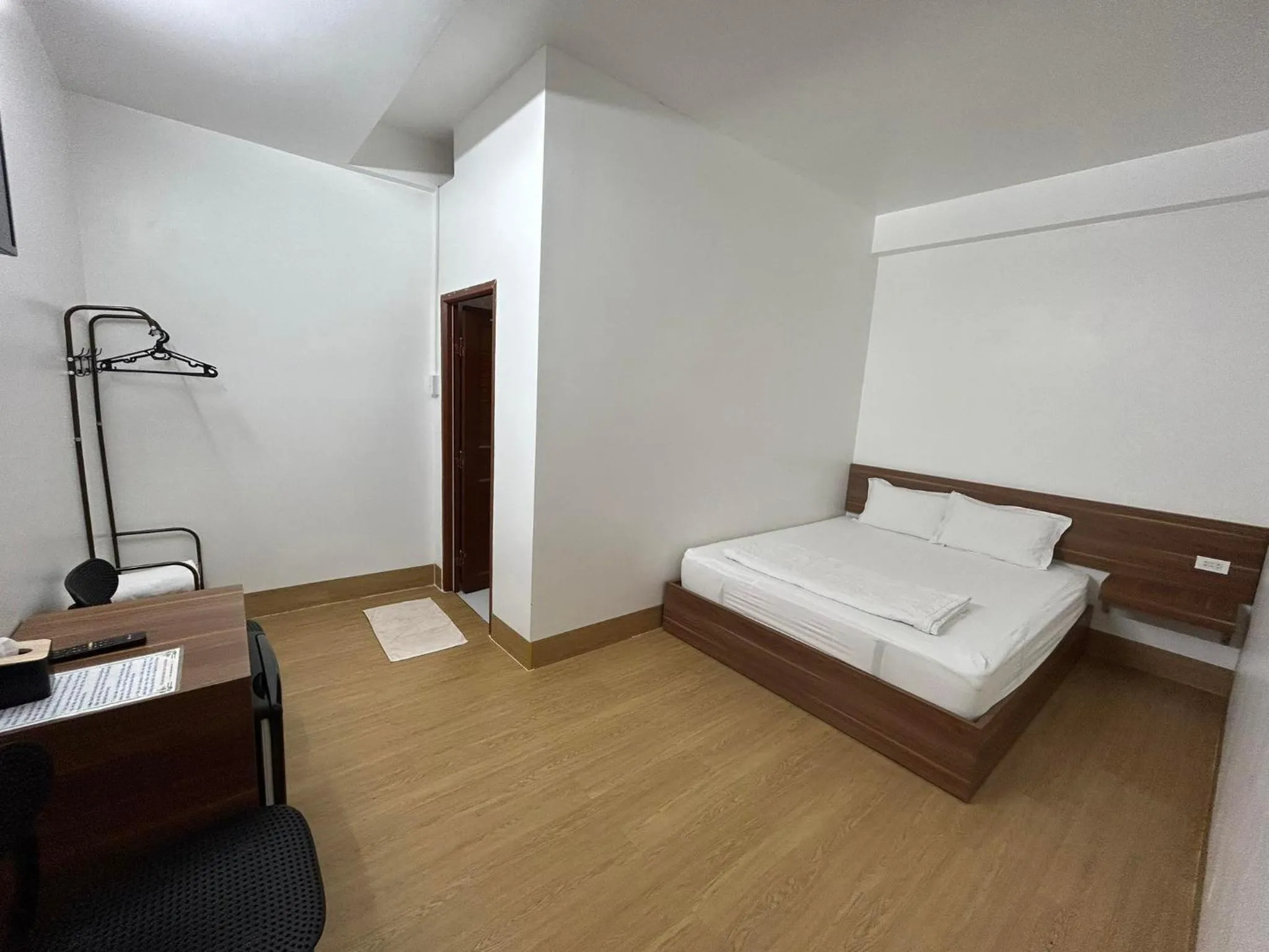 Bedroom, Bed in Nhà Nghỉ 68 Rạch Giá