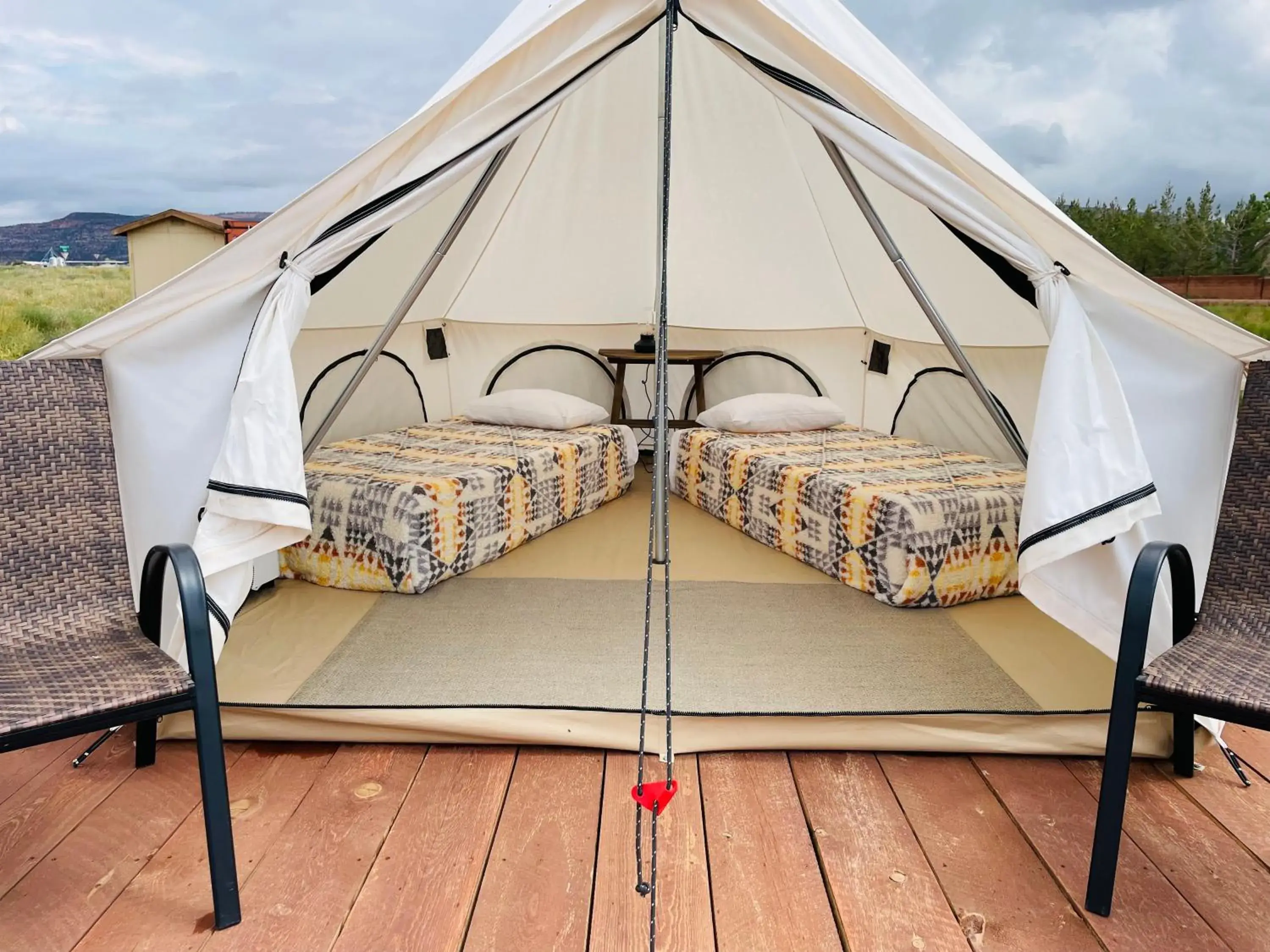 Twin Room with Mountain View in Desert Sage Retreat Twin Room with Mountain View in Desert Sage Retreat