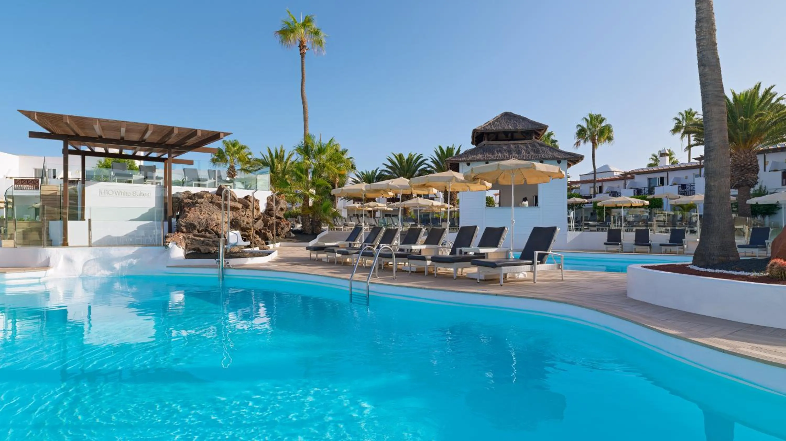 Property building in Boutique Hotel H10 White Suites - Adults Only