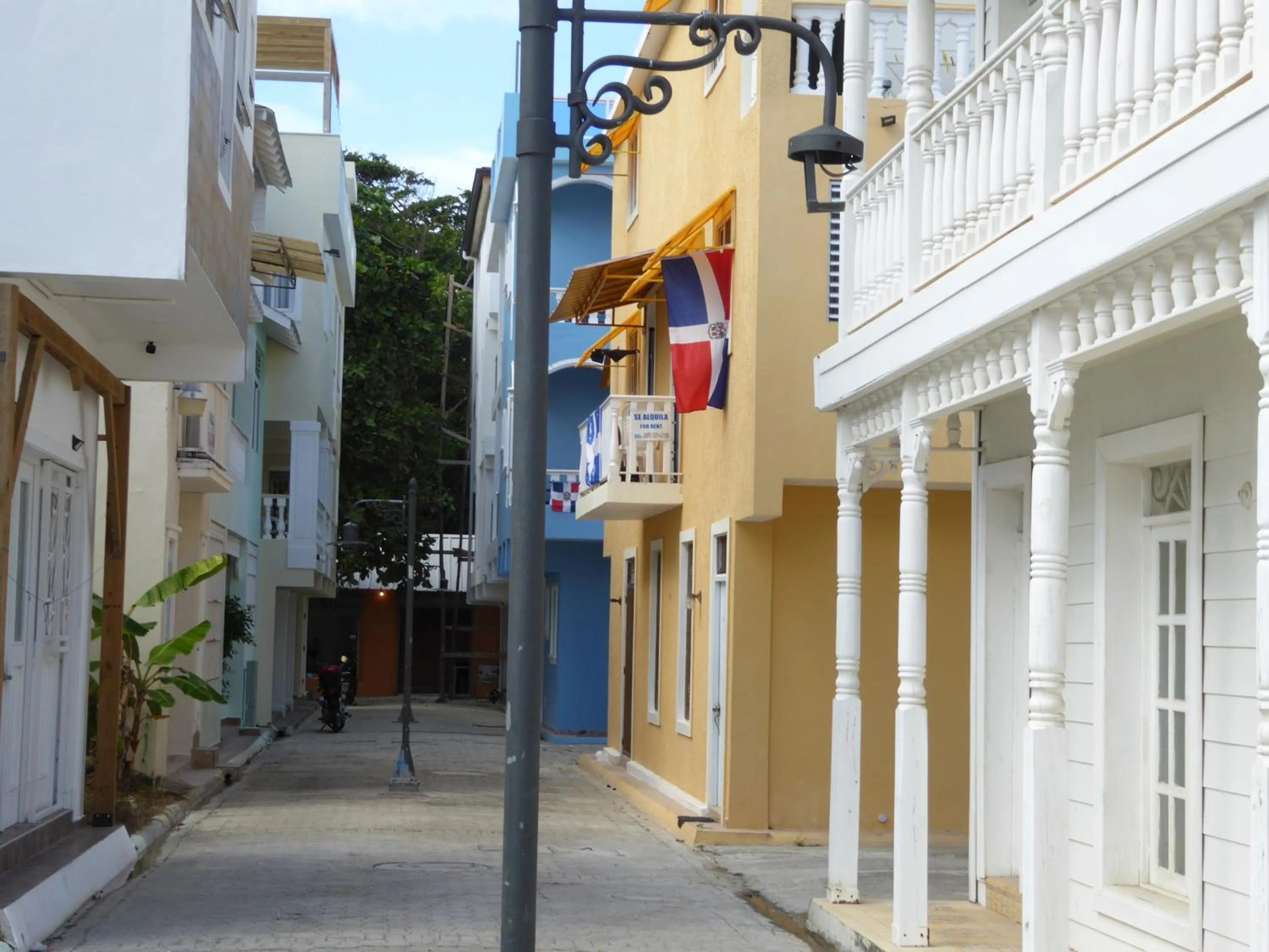 Neighbourhood in CortLang Vacation Rentals, El Pueblito